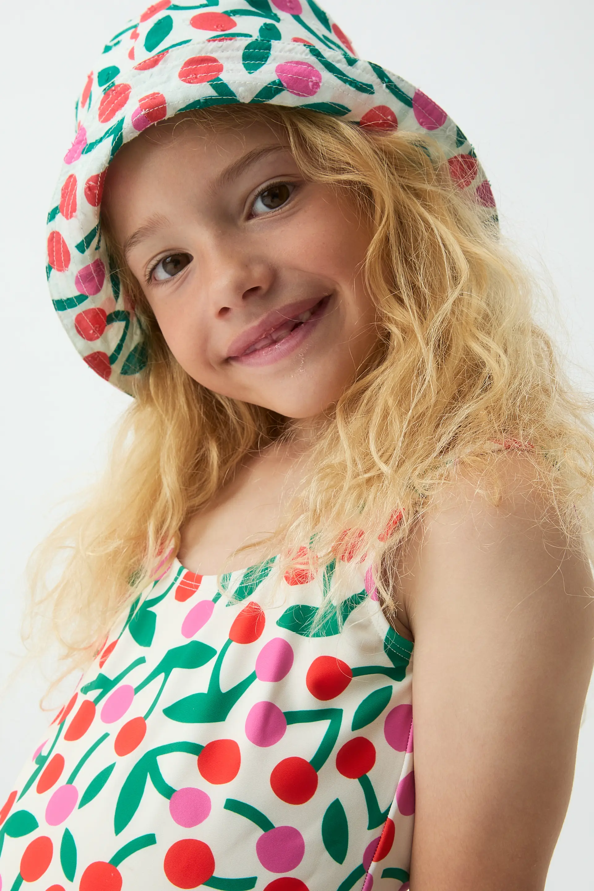 Bañador de niña con estampado Guinda - Image 3