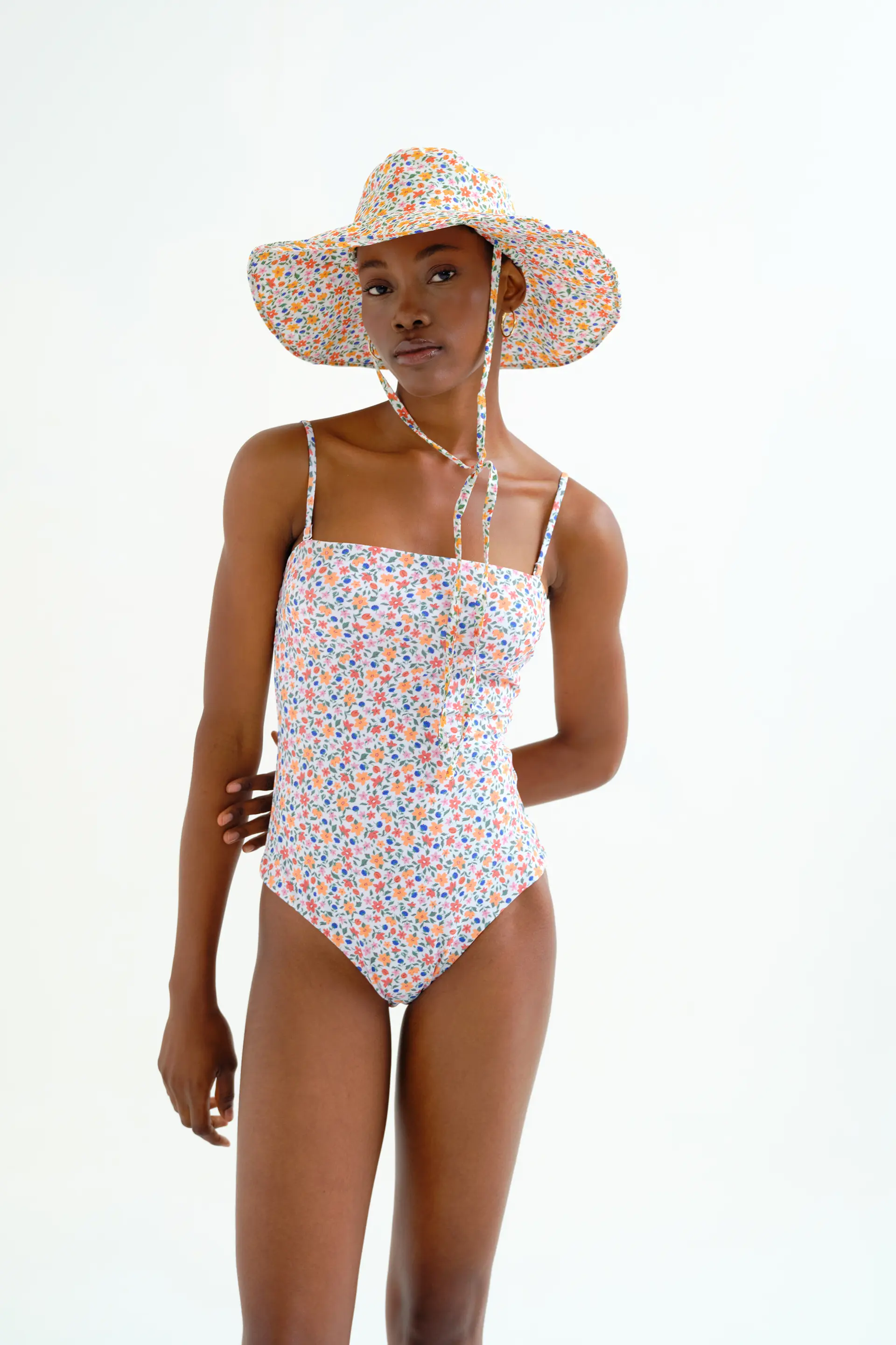 Bañador escote recto estampado Lily Small