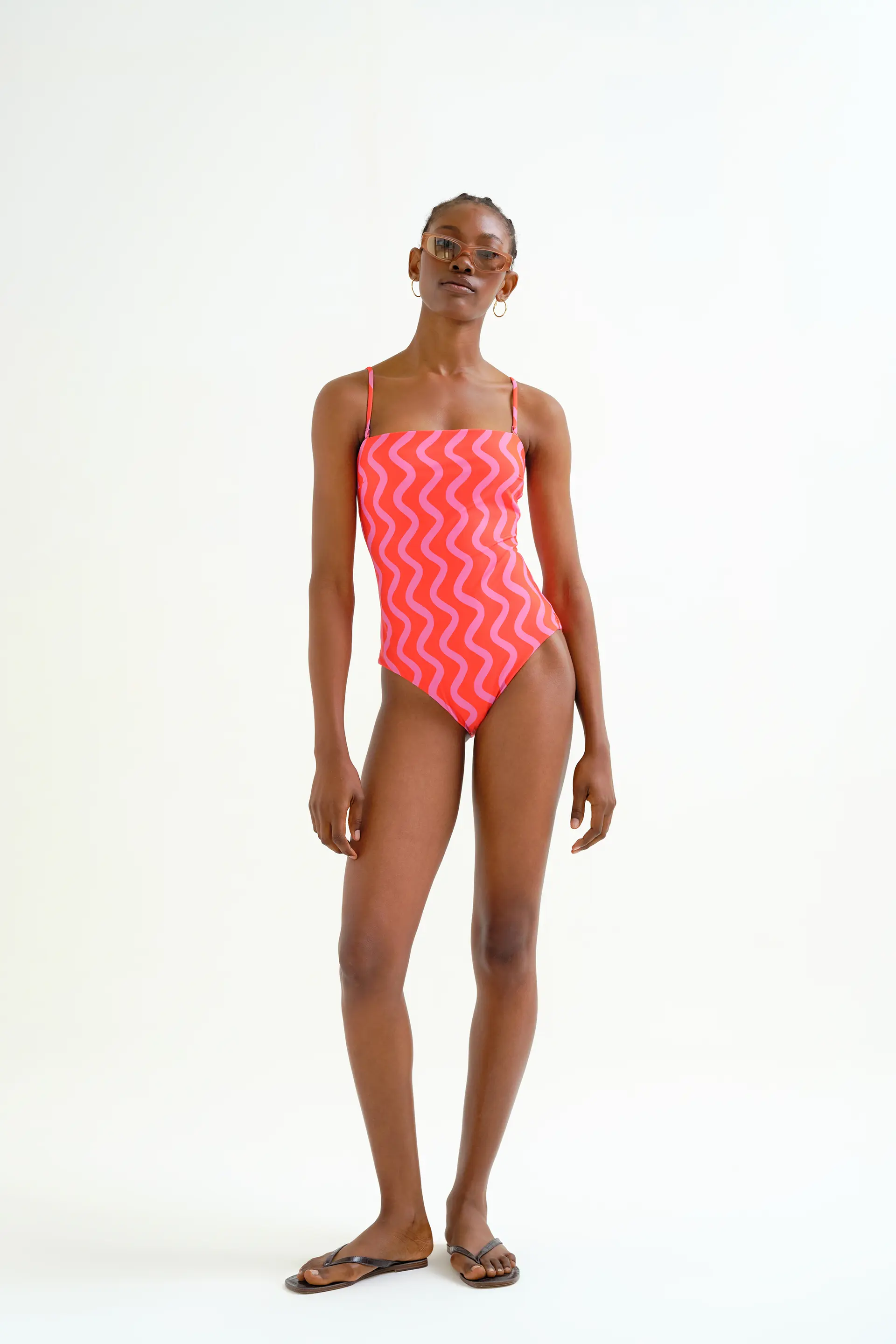 Bañador escote recto estampado Wave Red & Pink - Image 5
