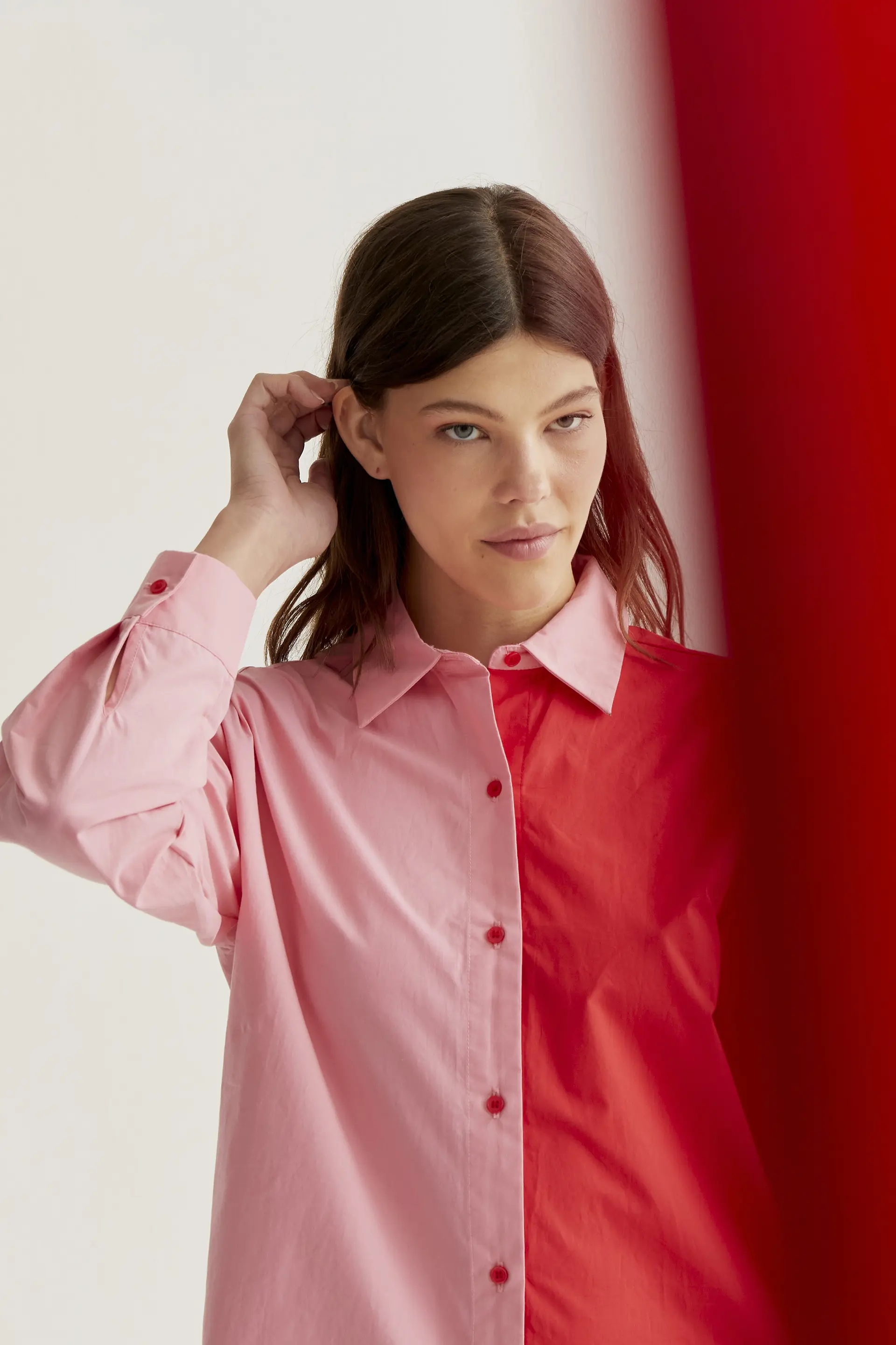 Camisa 100% algodón bicolor rosa y rojo - Image 6