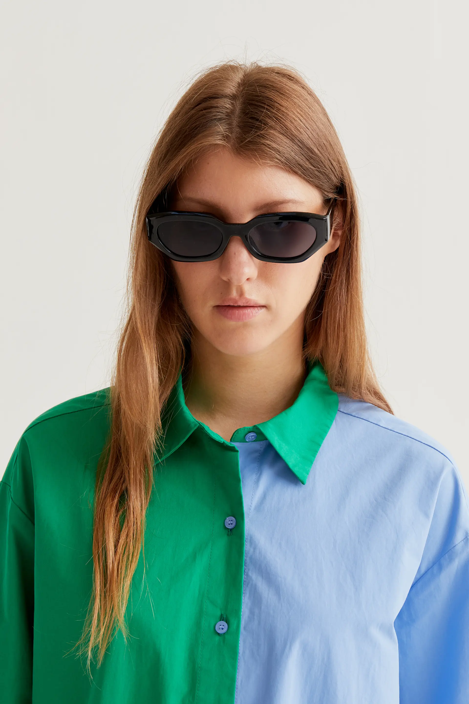 Camisa 100% algodón bicolor verde y azul - Image 6