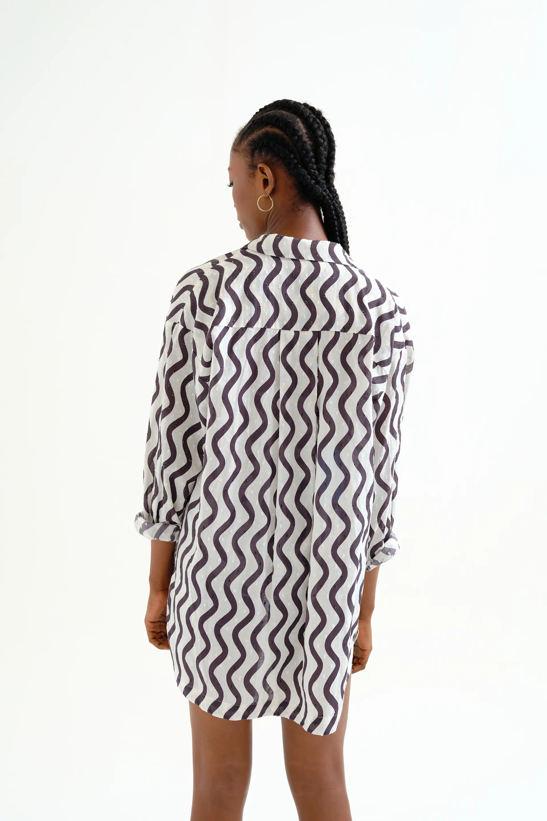 Camisa playera con estampado Wave Black & White - Image 3