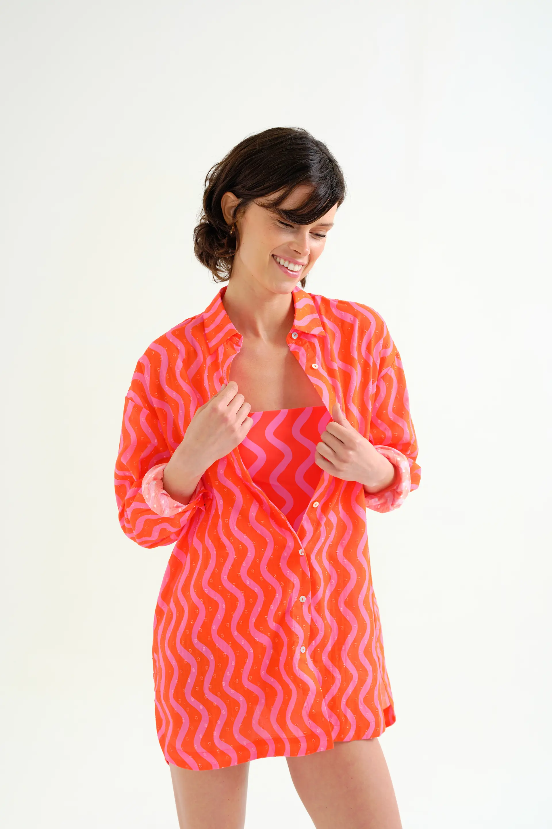 Camisa playera con estampado Wave Red & Pink