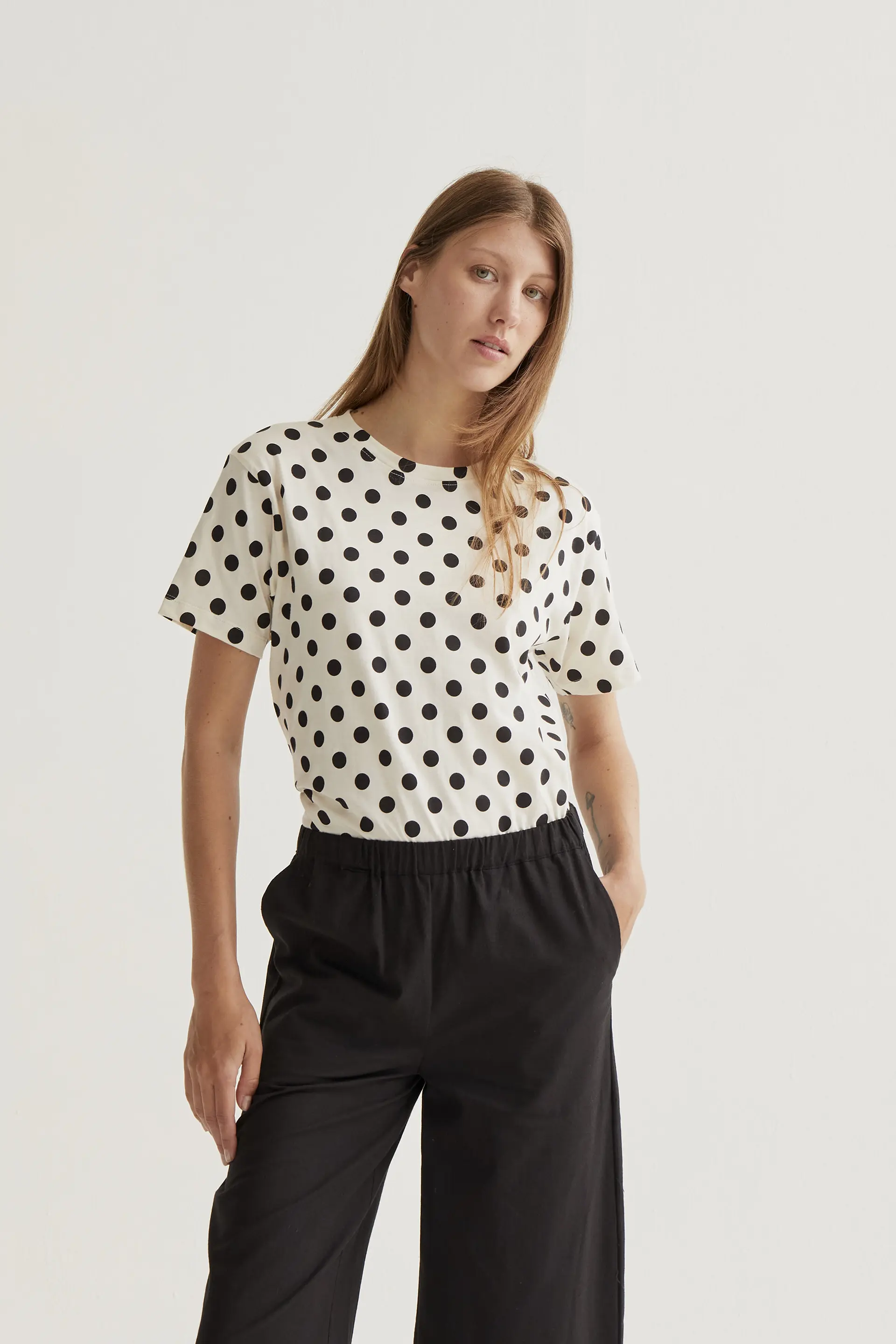 Camiseta con estampado Black Dots