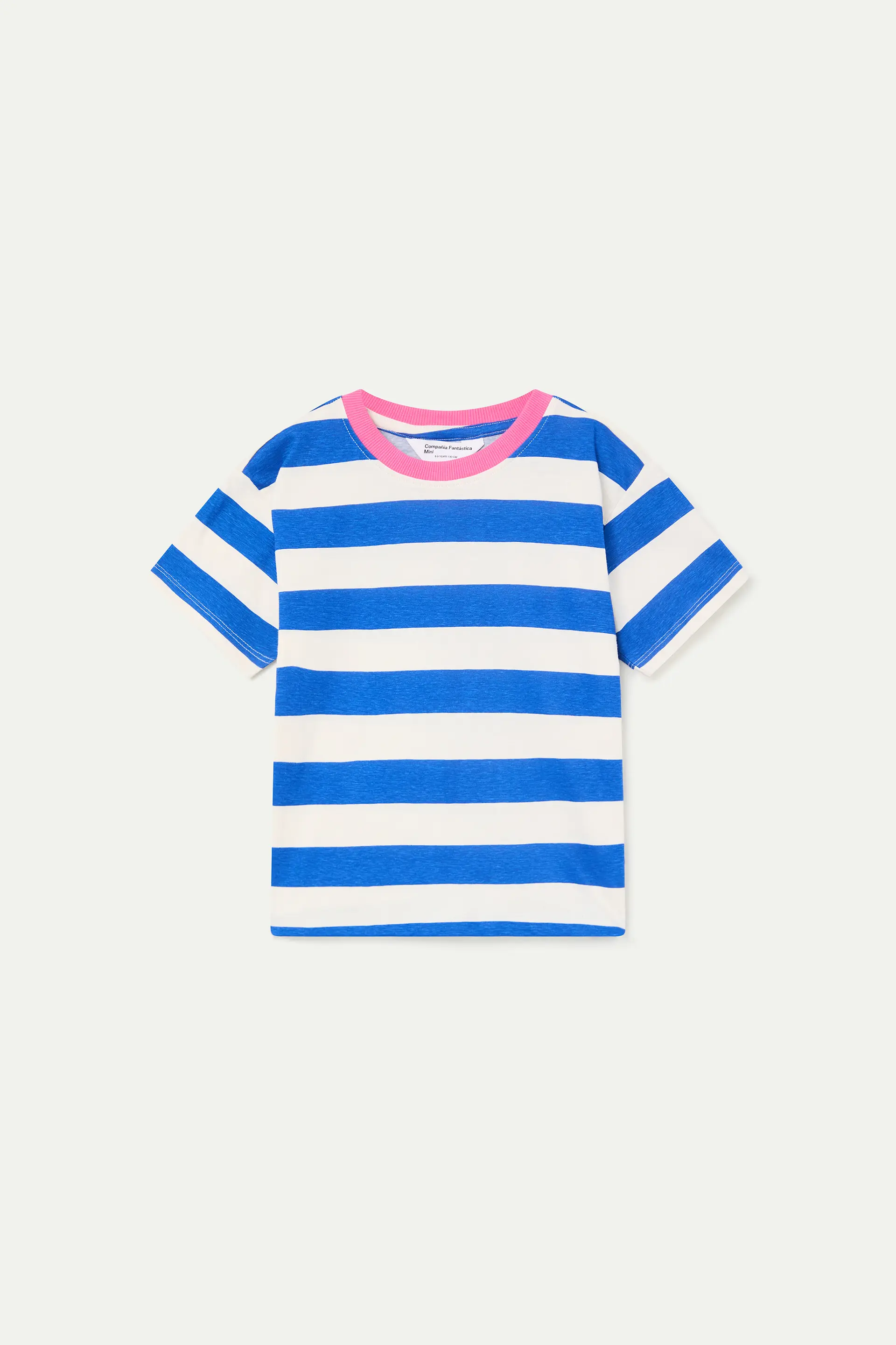 Camiseta de niña con estampado de rayas azul y blanca - Image 2
