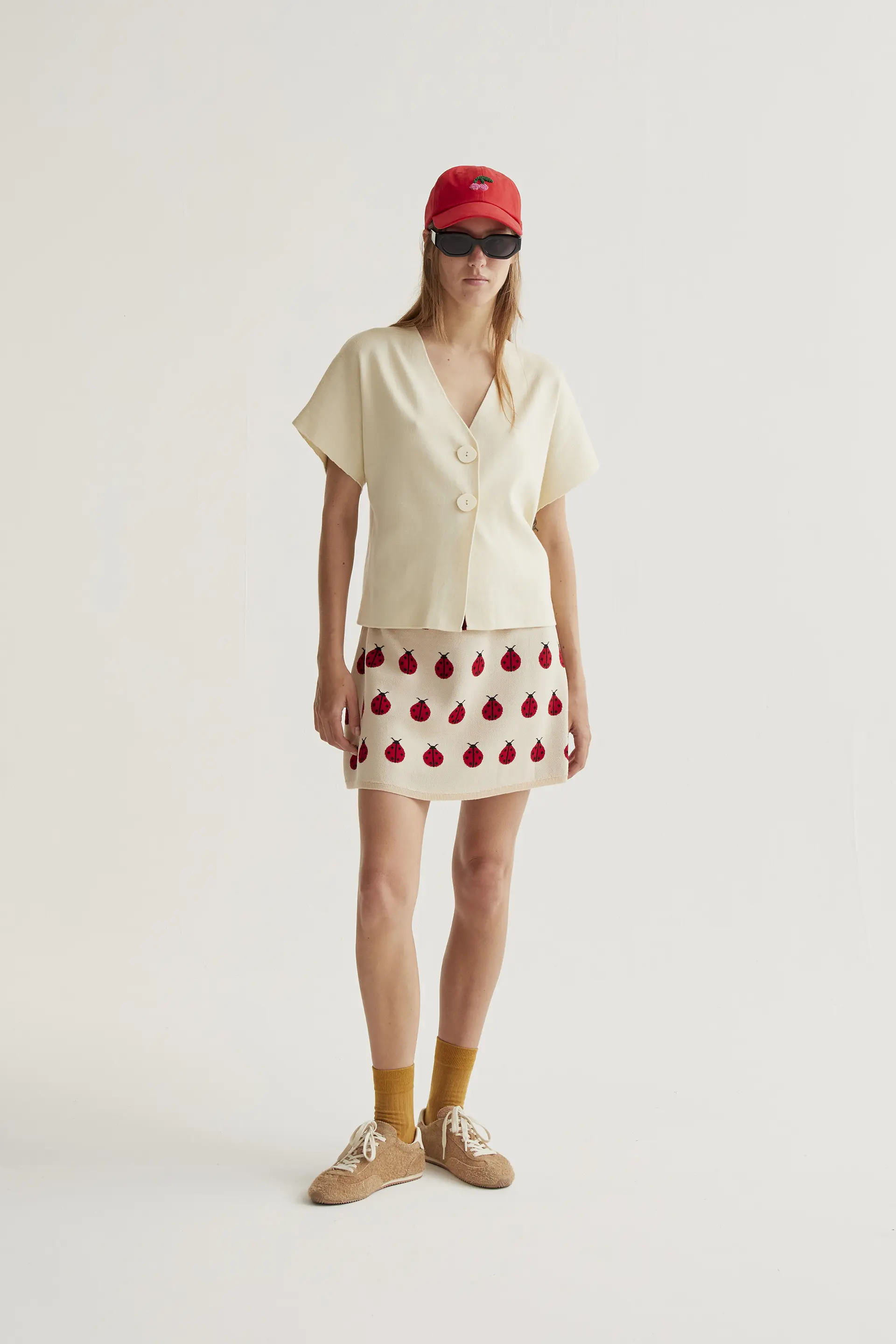 Cárdigan punto beige - Image 4
