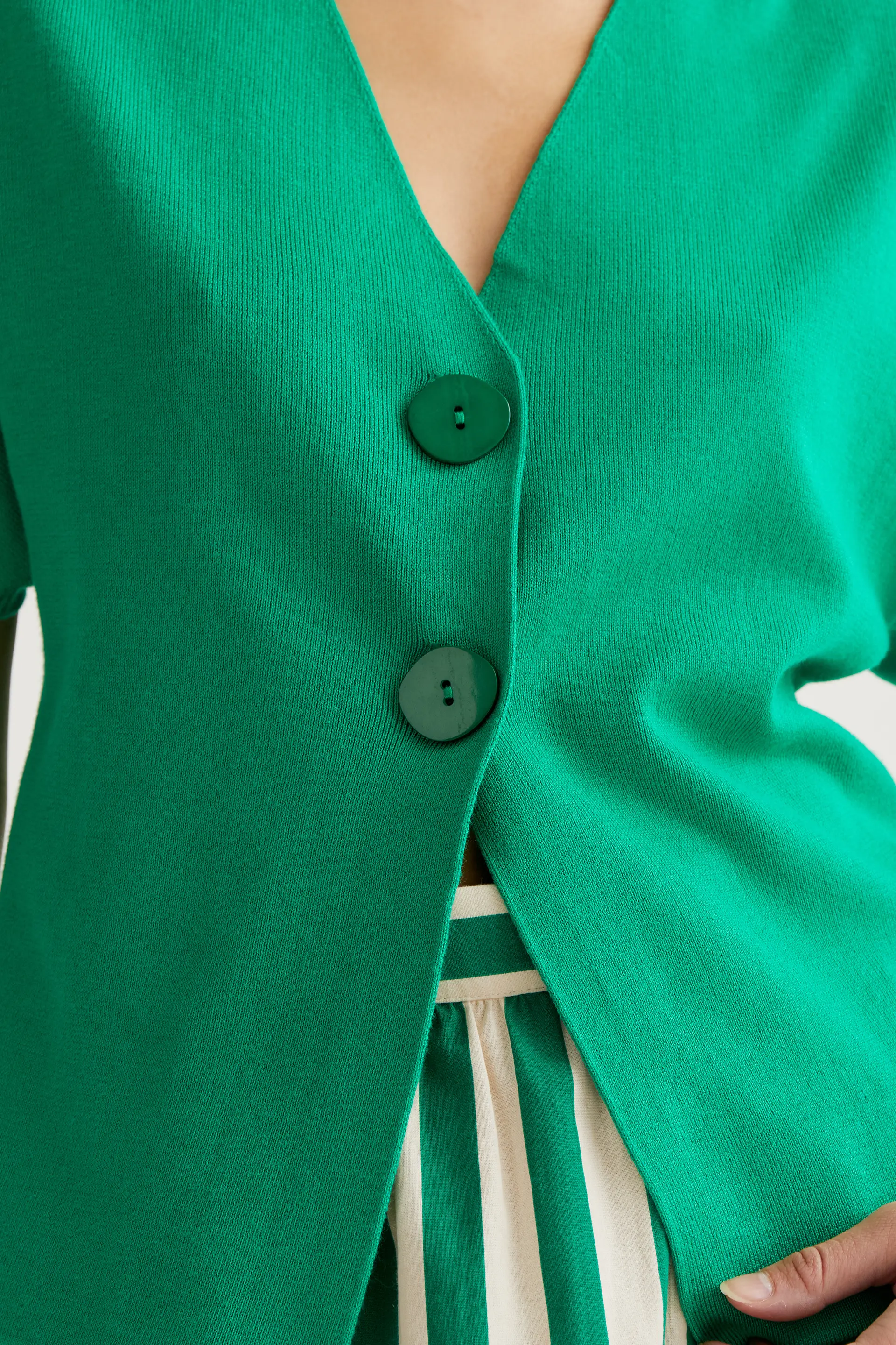 Cárdigan punto verde - Image 3