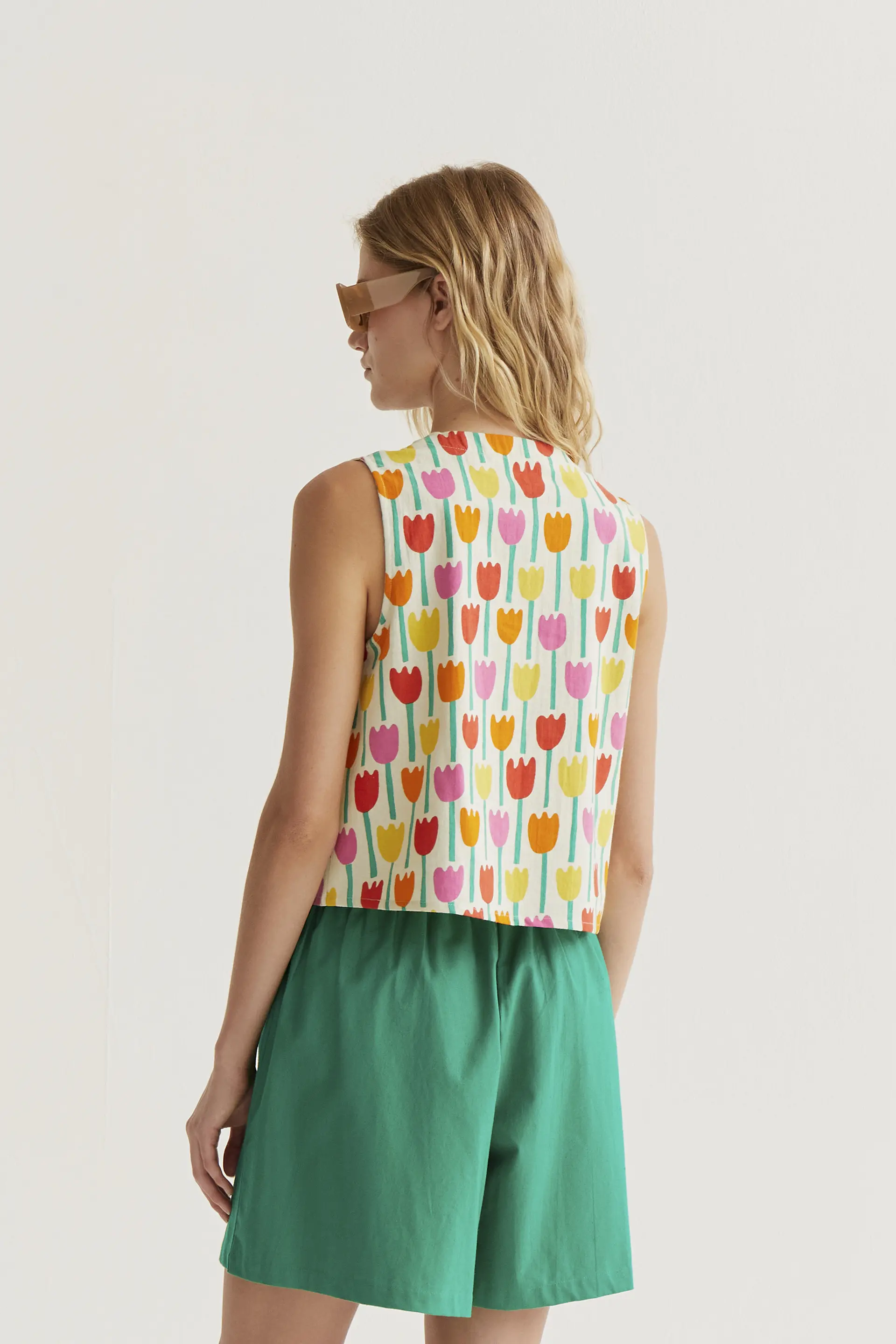 Chaleco con estampado Tulipa - Image 3