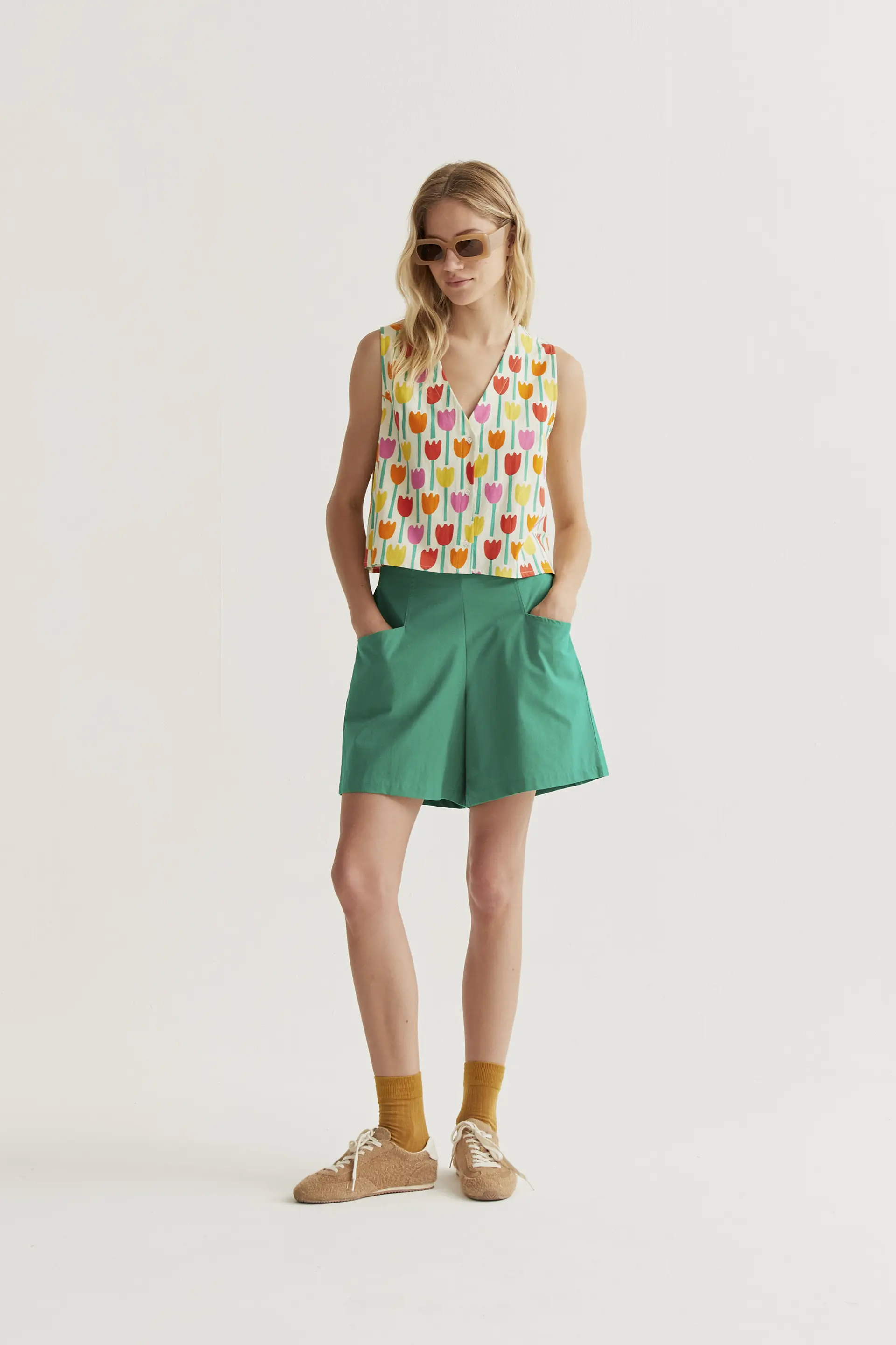 Chaleco con estampado Tulipa - Image 5