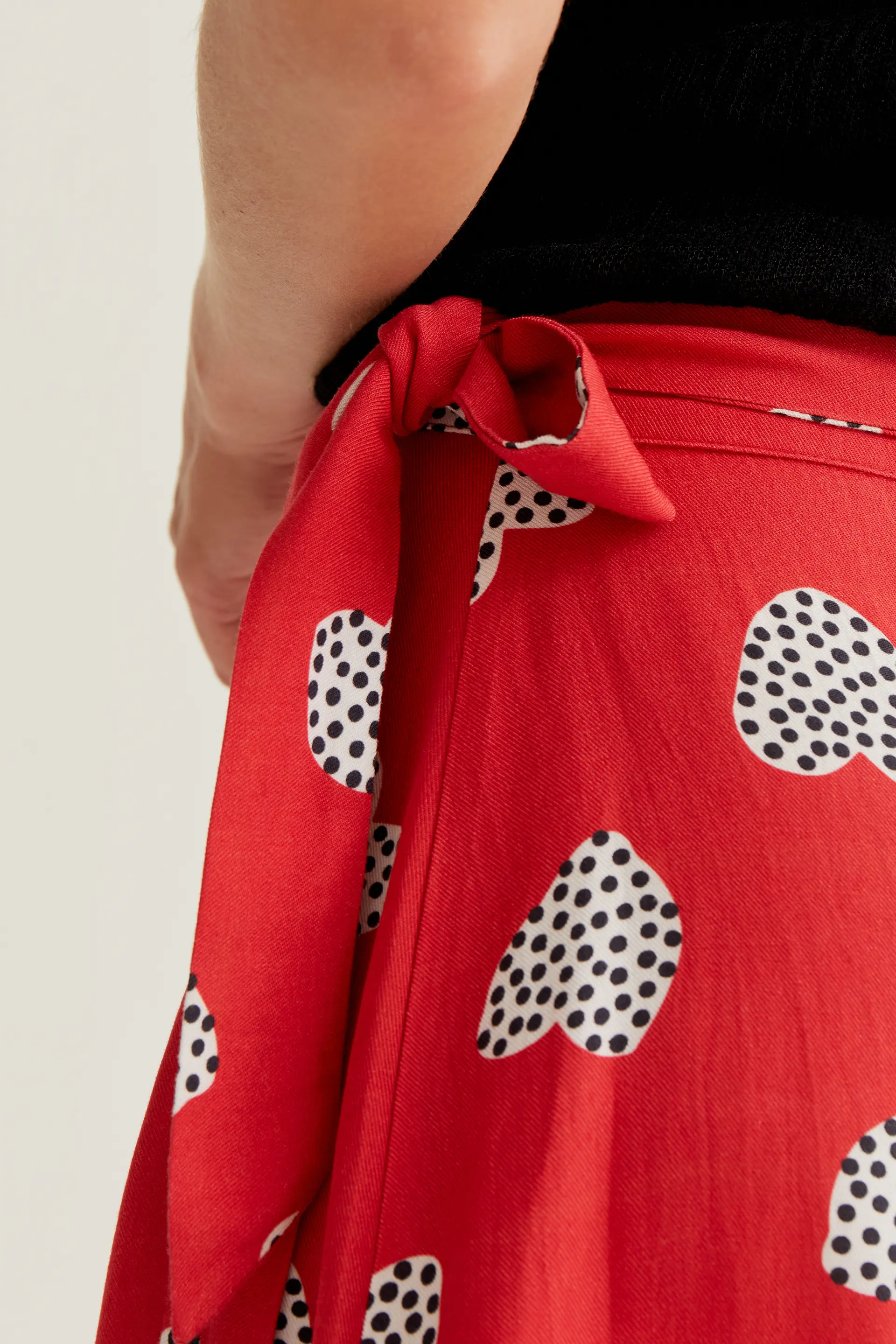 Falda corta con estampado Harmony Red - Image 4