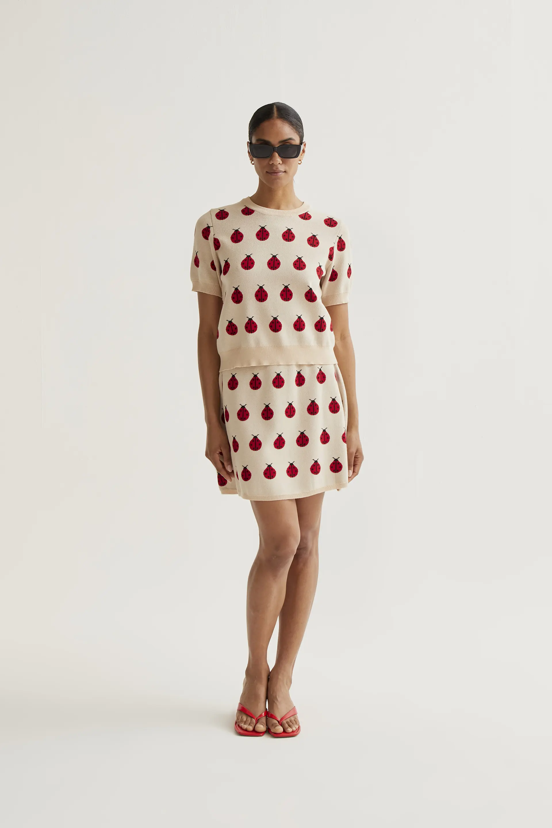 Falda corta con estampado Red Coccinella - Image 5