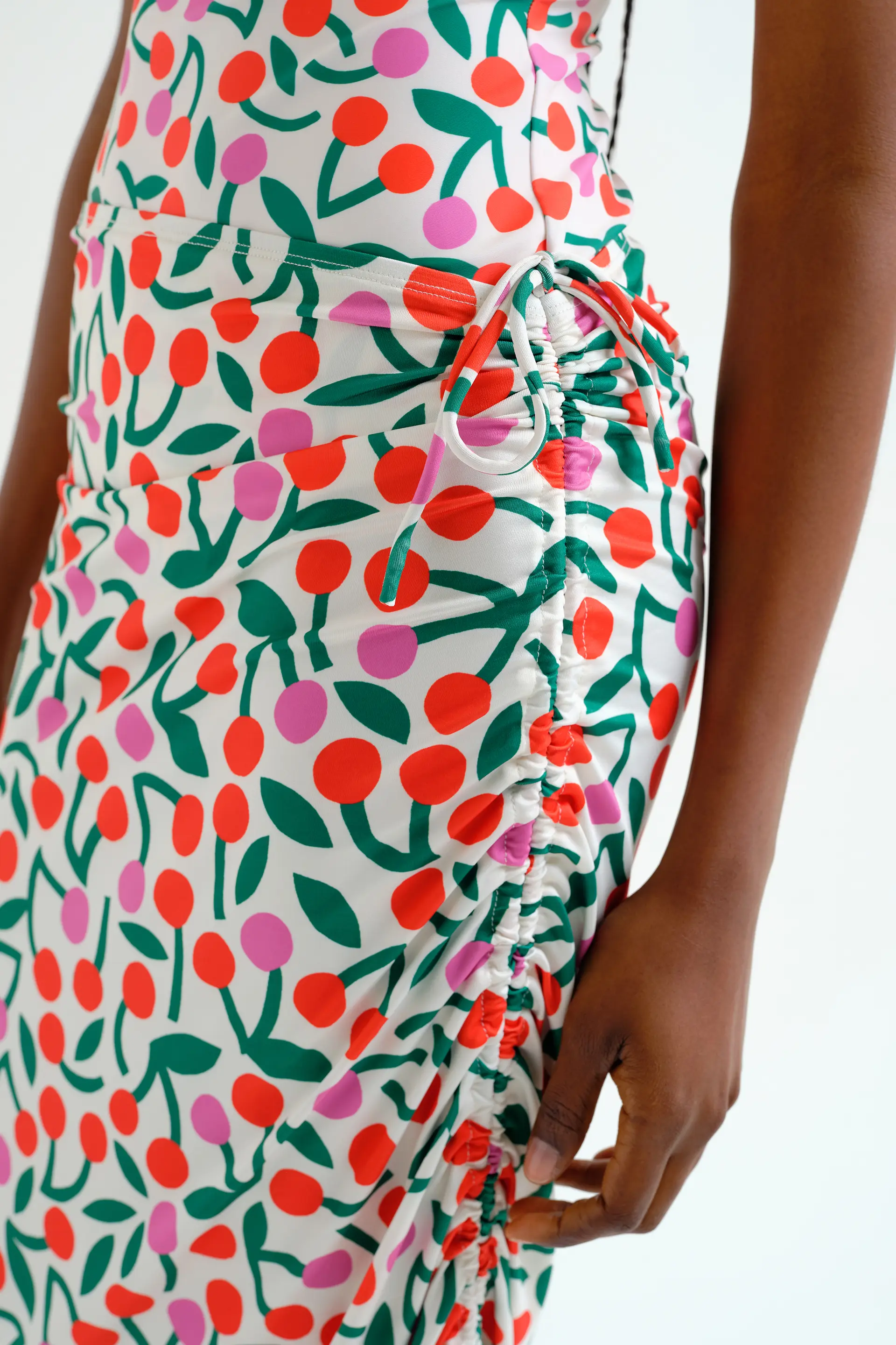 Falda midi con estampado Guinda estilo pareo - Image 4