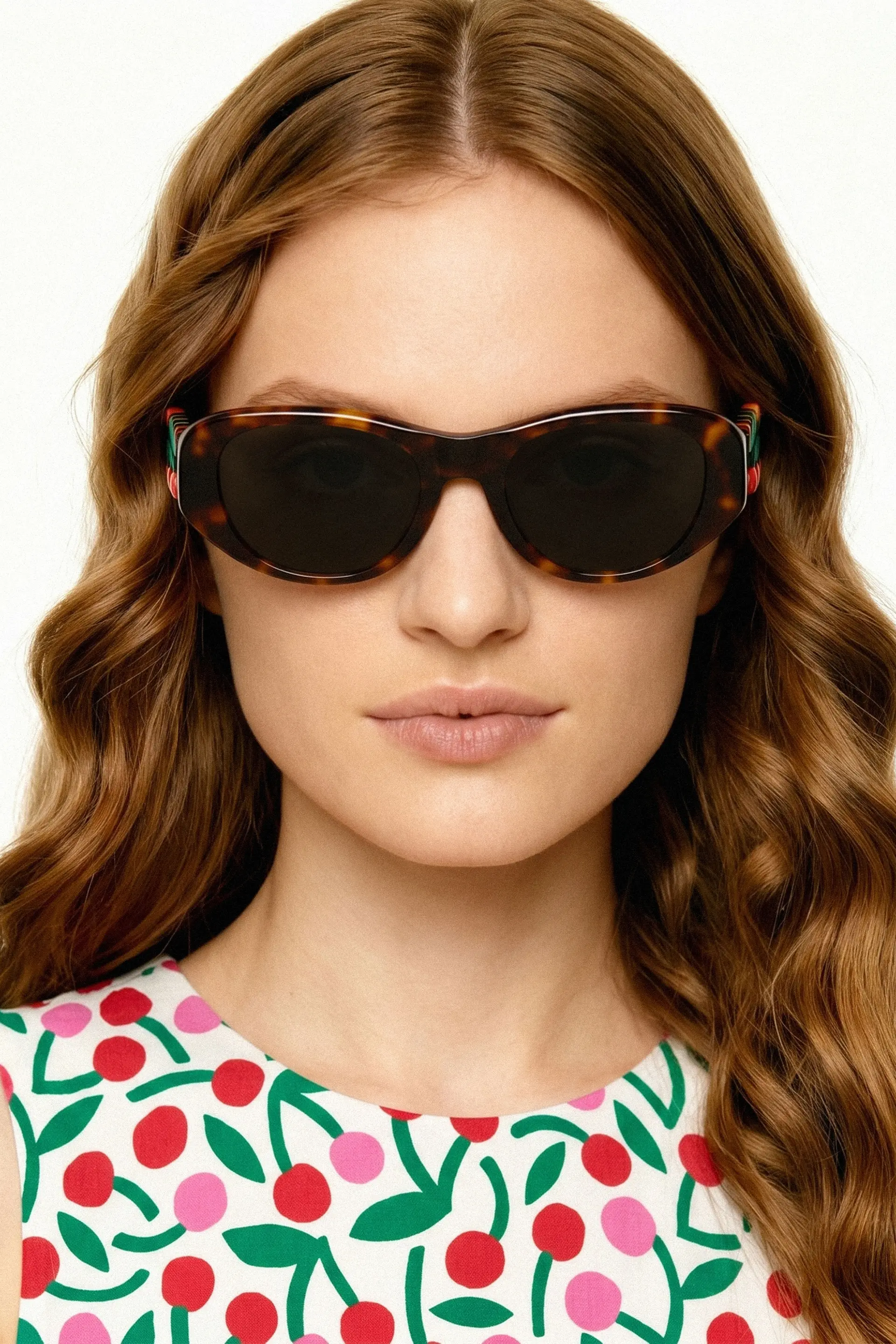 Gafas de sol marrones con estampado Guinda - Image 5