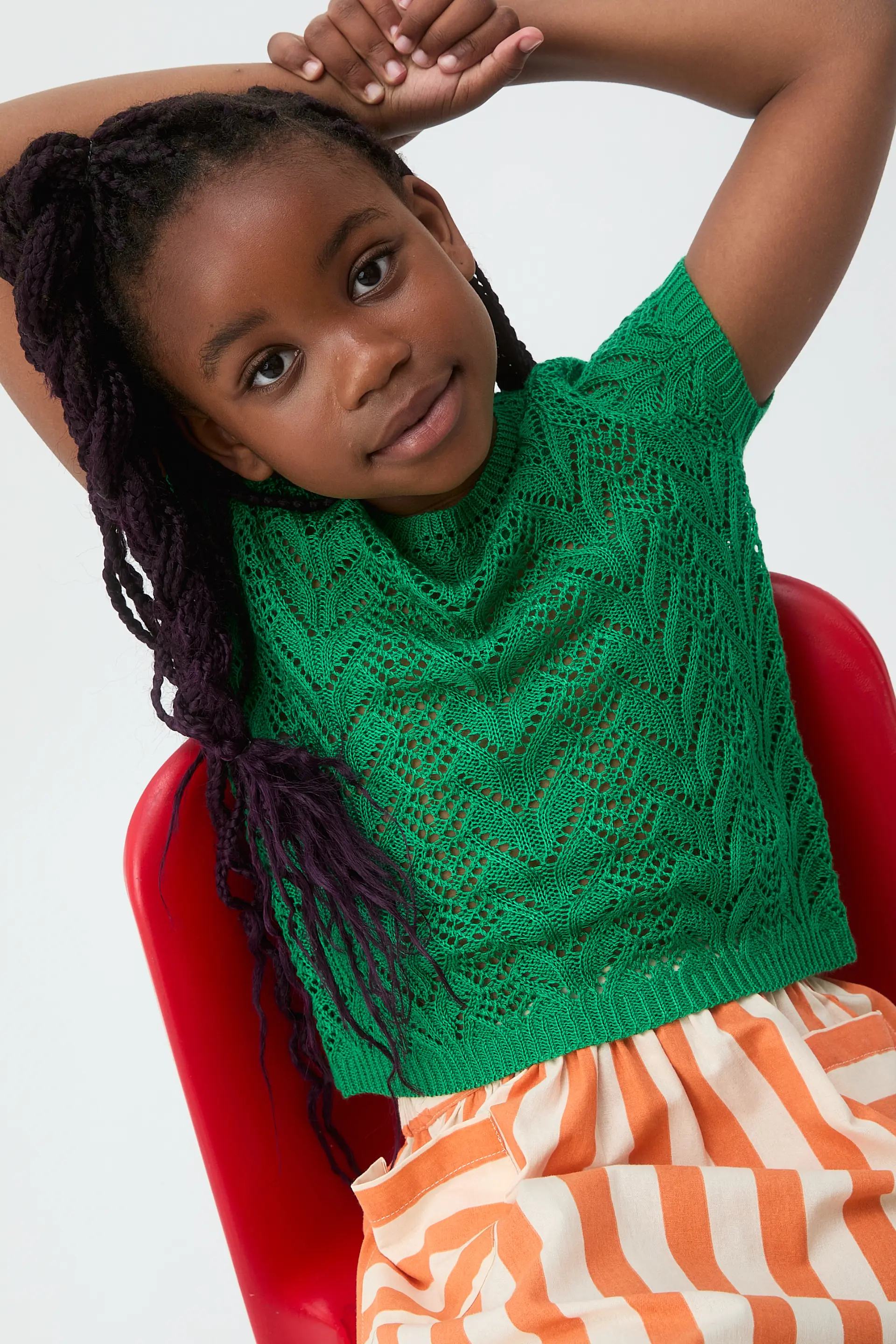 Jersey de niña con bordado verde - Image 4