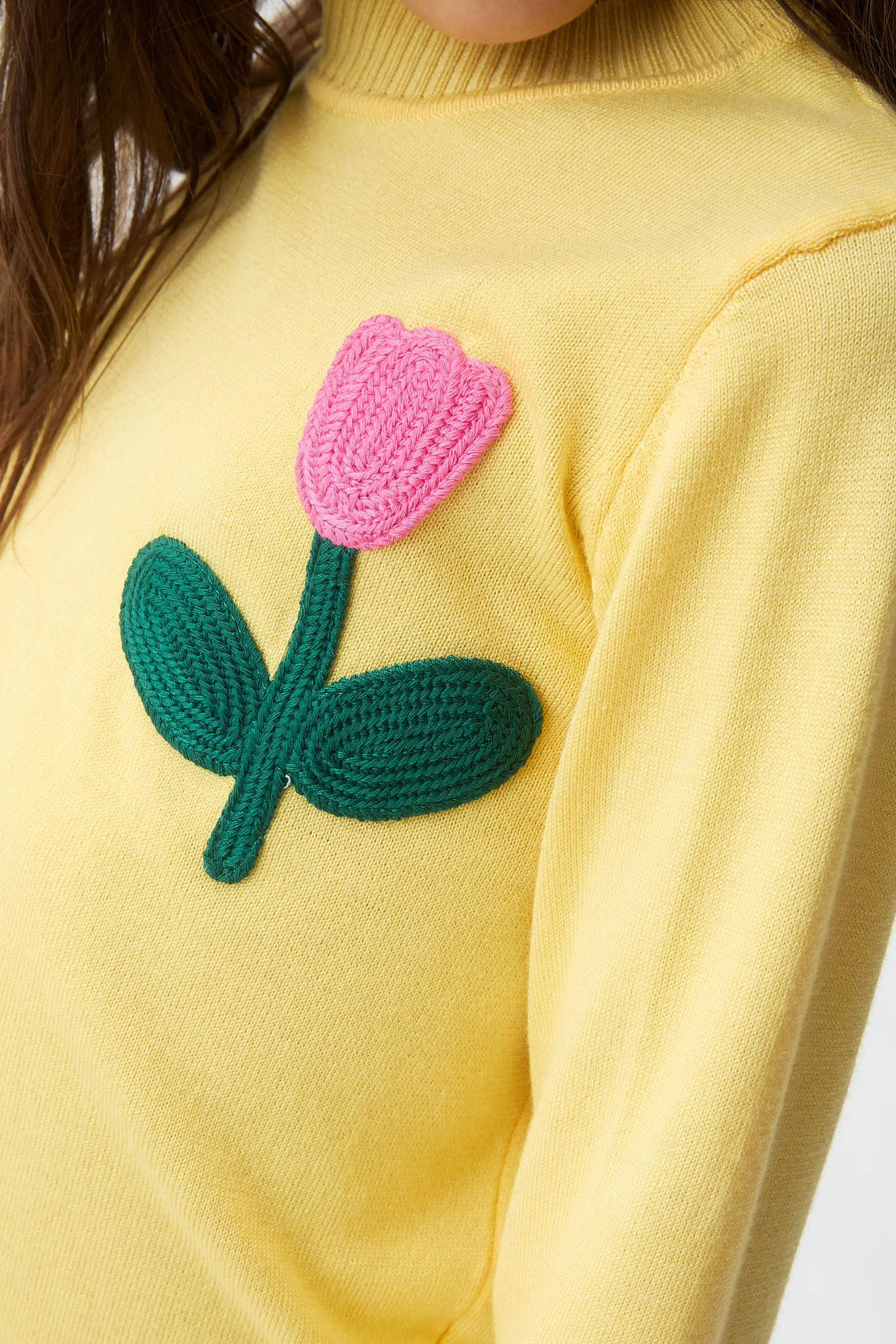 Jersey de niña punto con bordado de flor - Image 3