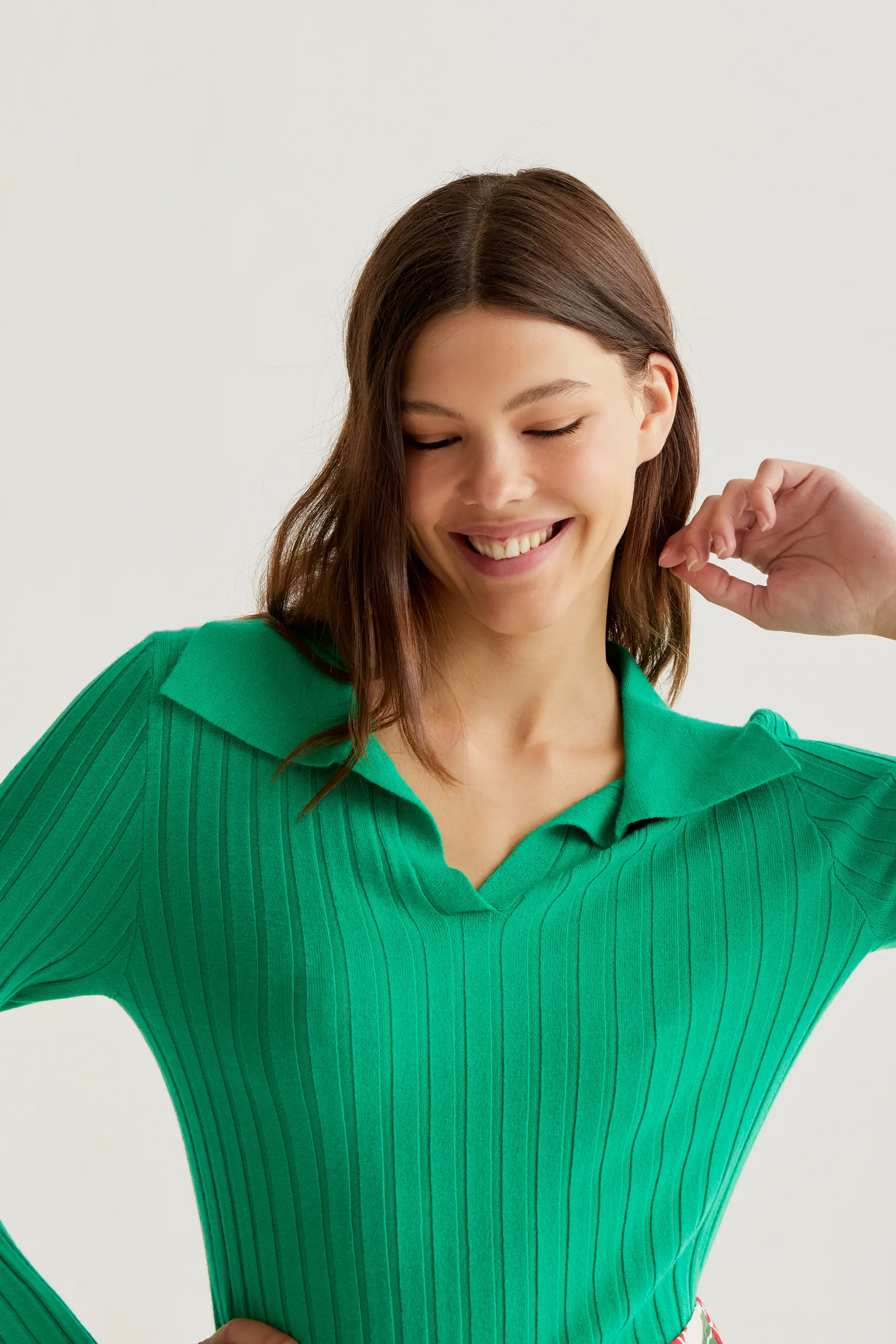 Jersey de punto verde - Image 6