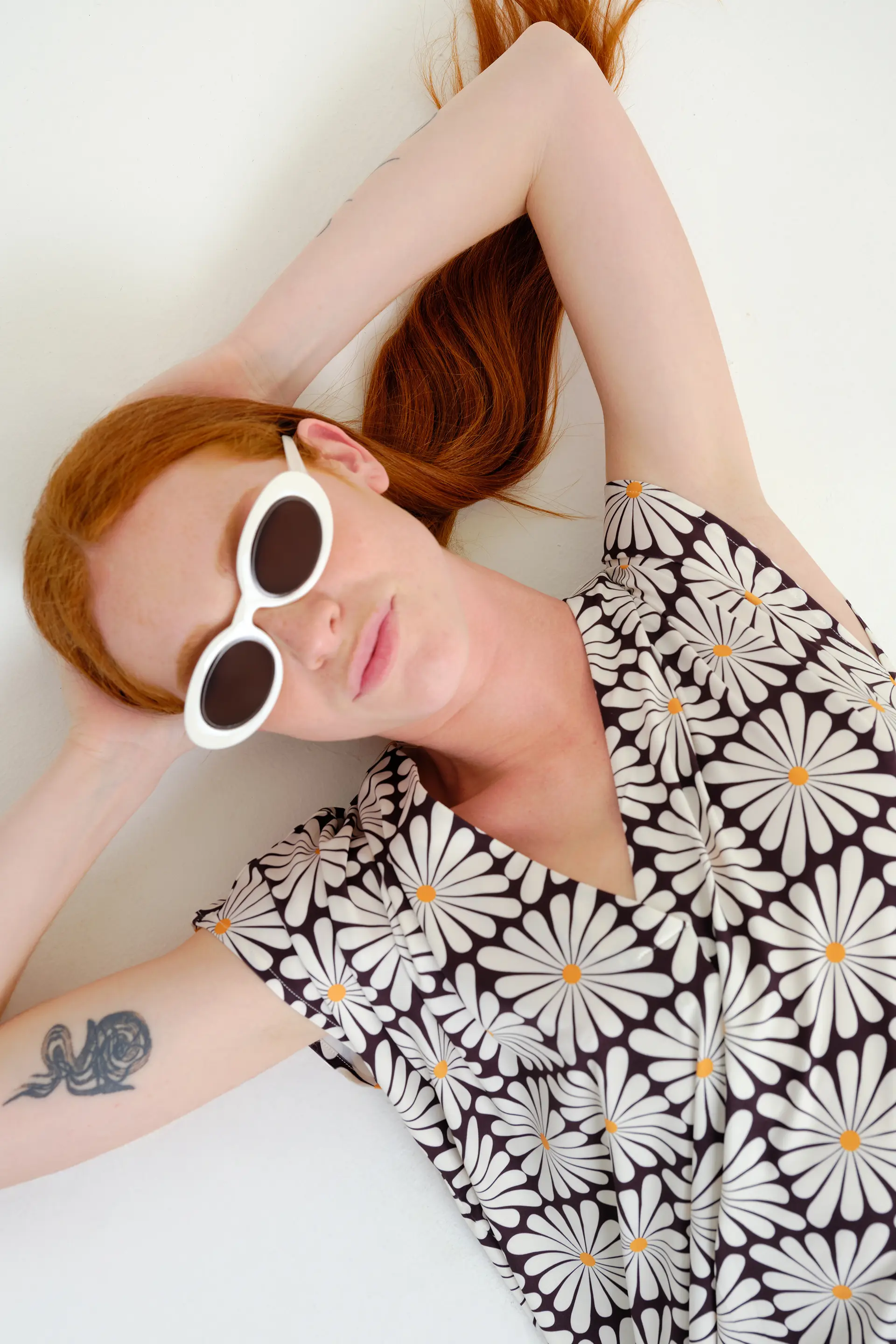 Kaftan largo con estampado Olive Flower Black - Image 4