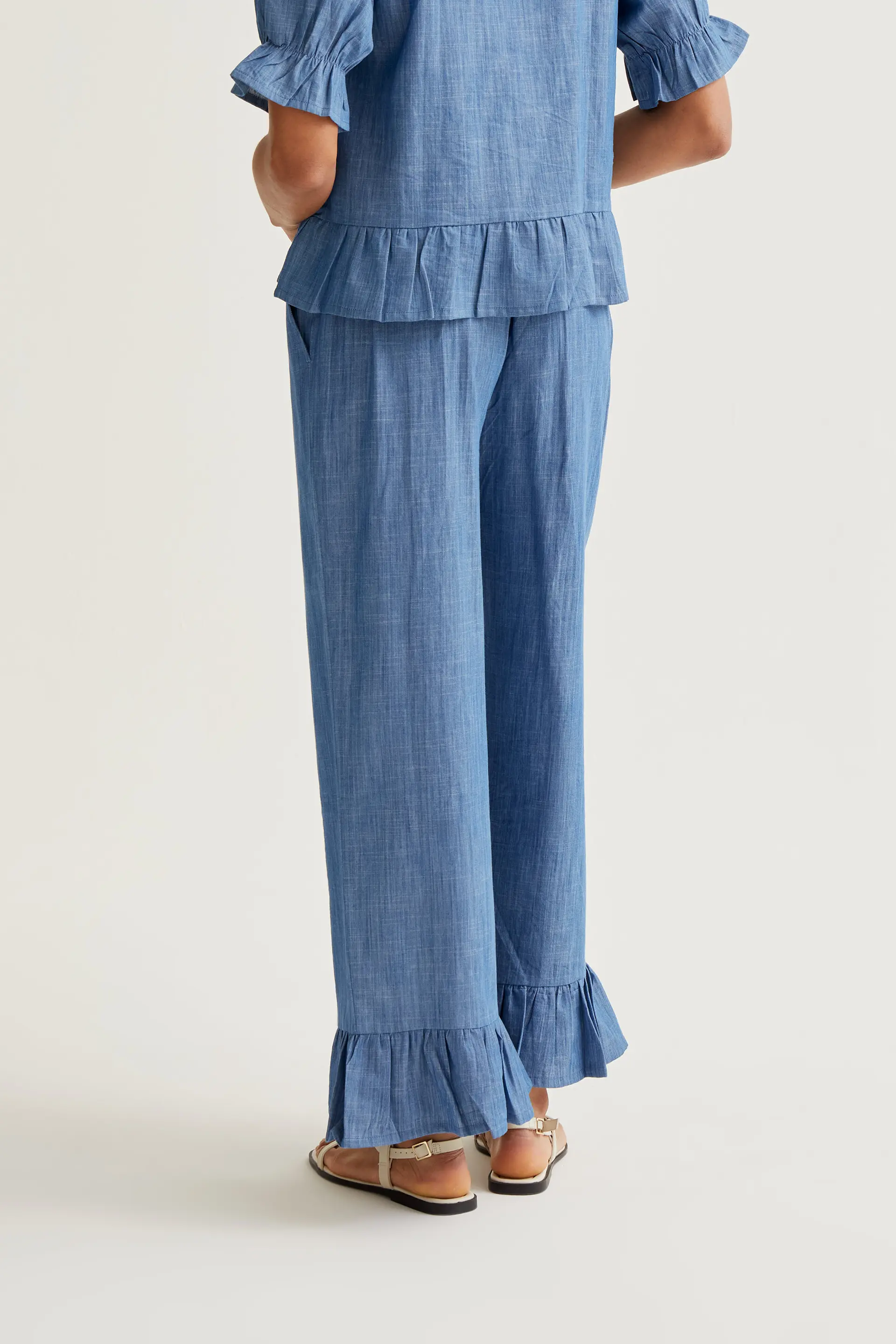 Pantalón 100% algodón chambray azul claro - Image 3