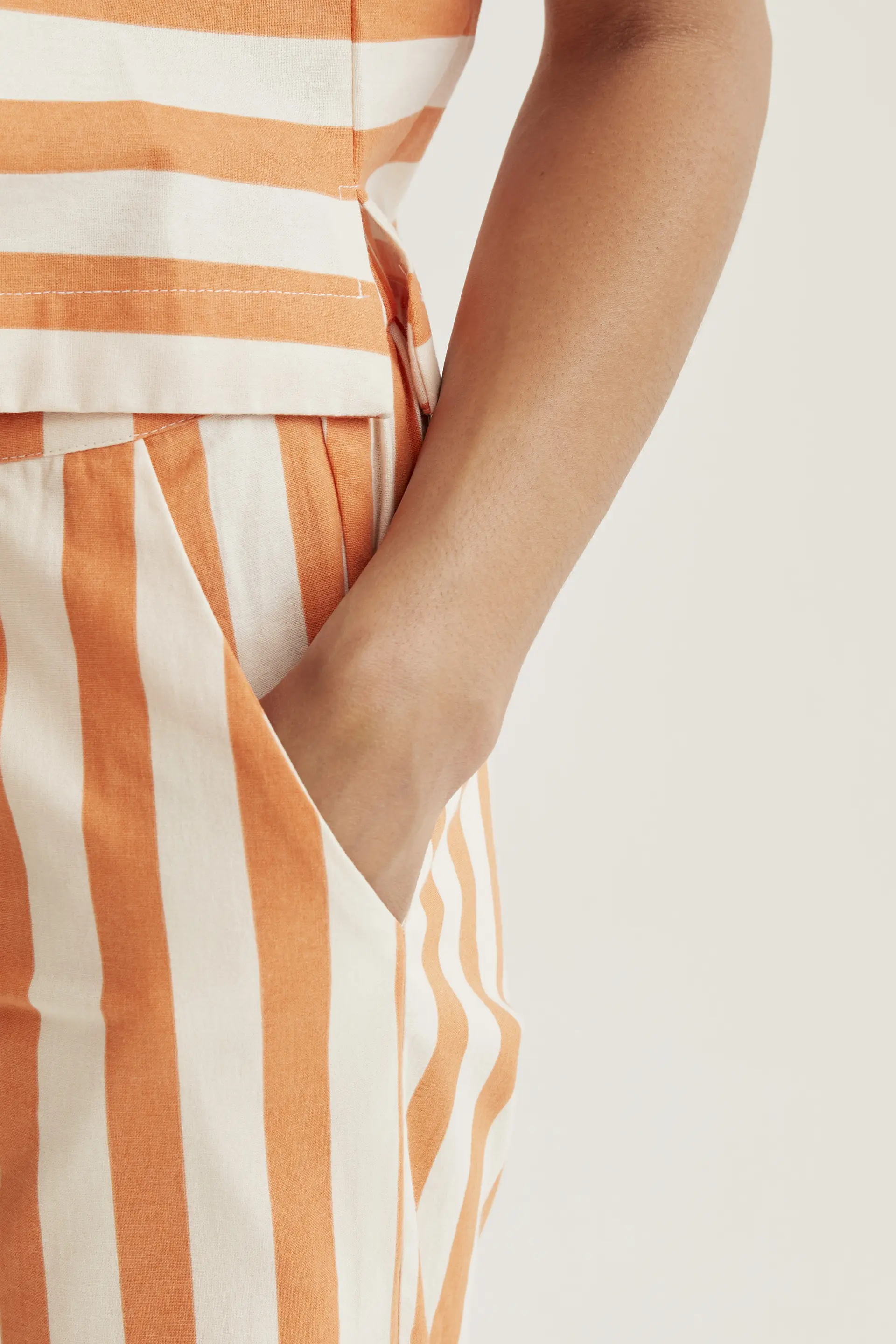 Pantalón con estampado Bamboo Orange - Image 4