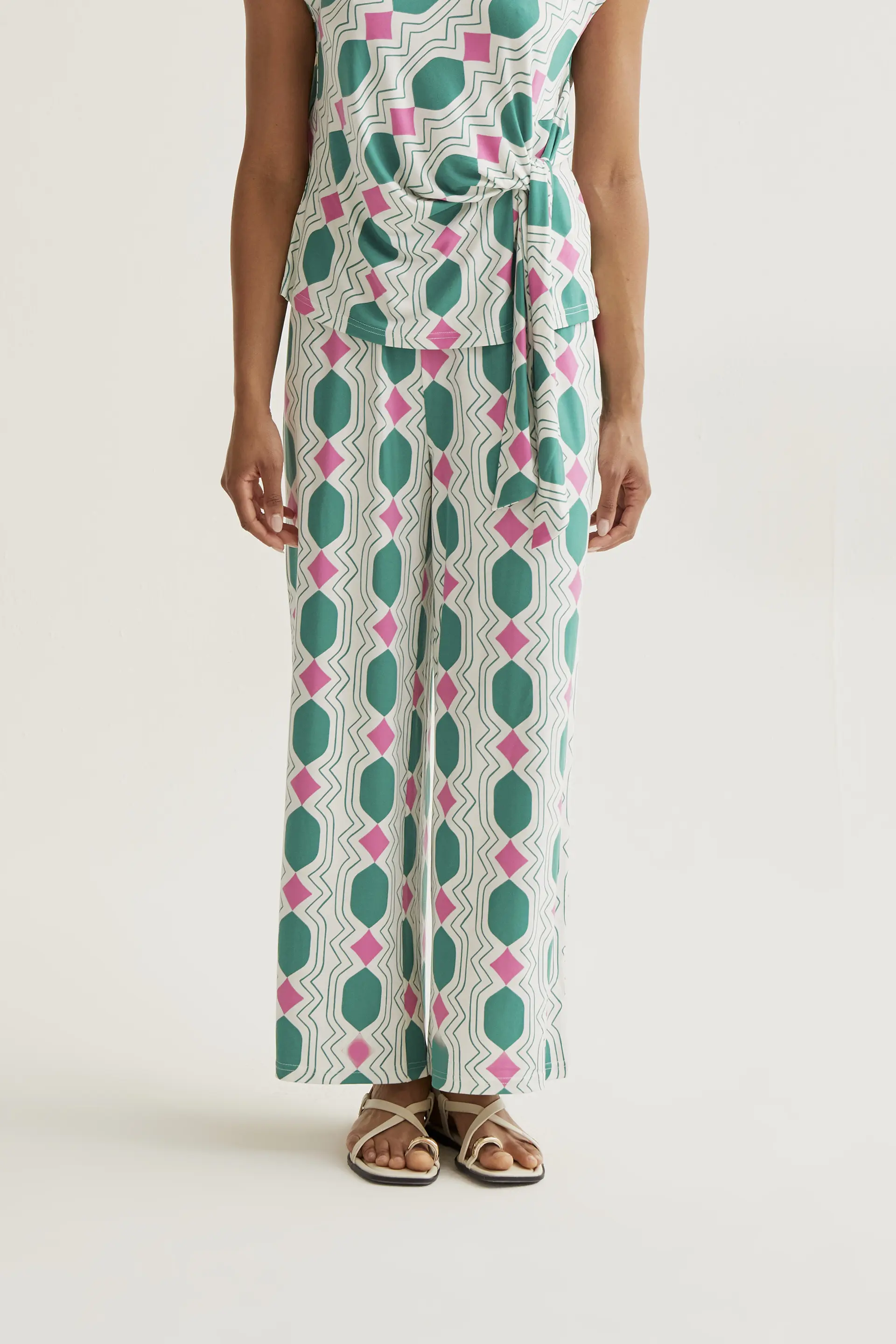 Pantalón con estampado Geometric