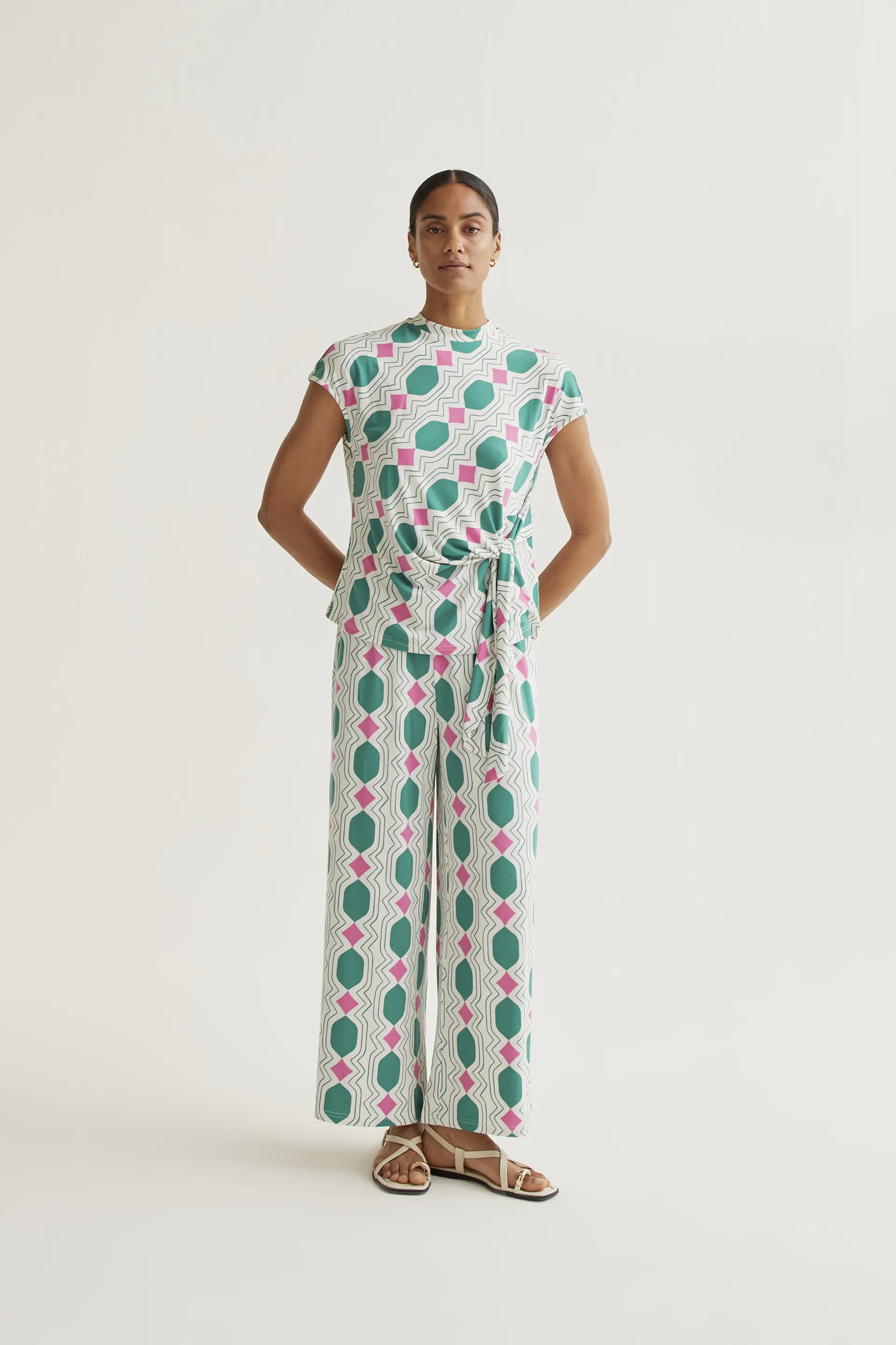 Pantalón con estampado Geometric - Image 4