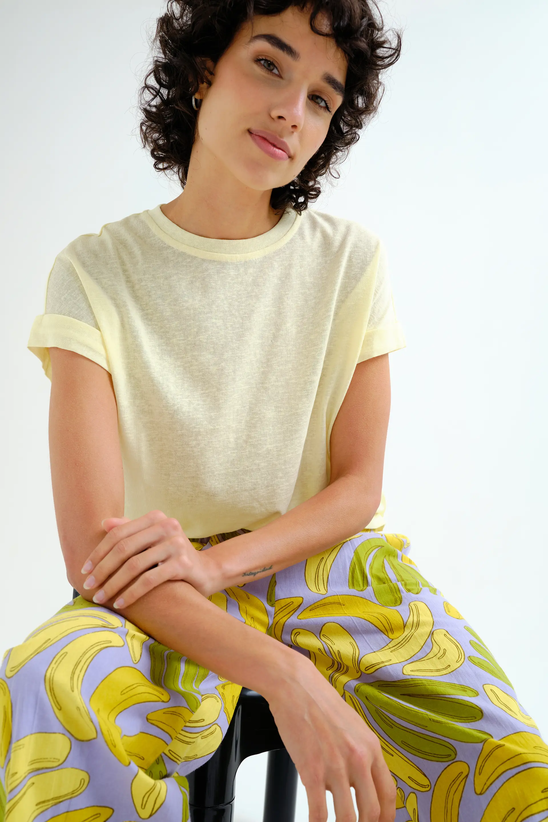 Pantalón con estampado Guineo - Image 7