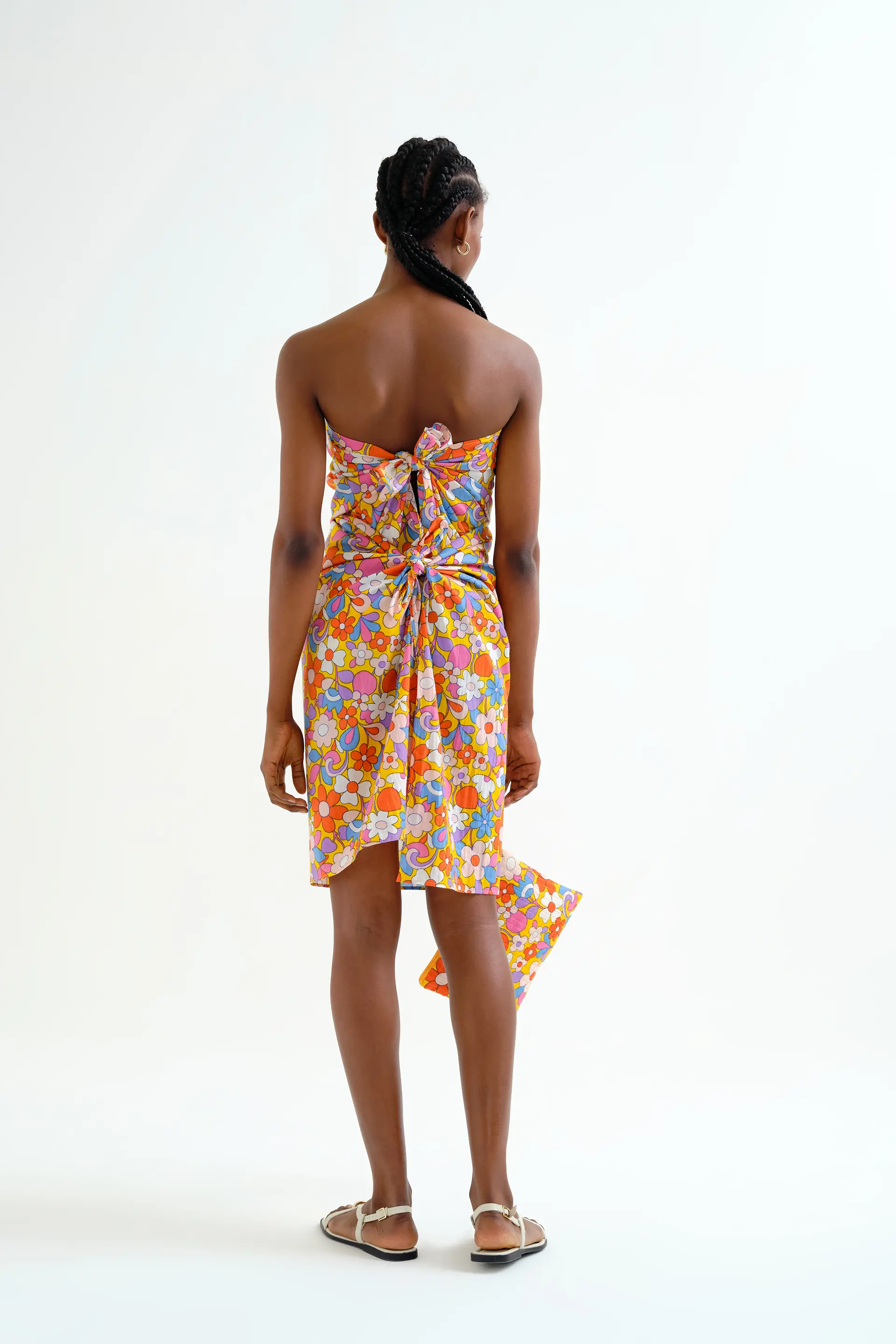 Pareo con estampado Bloom - Image 3