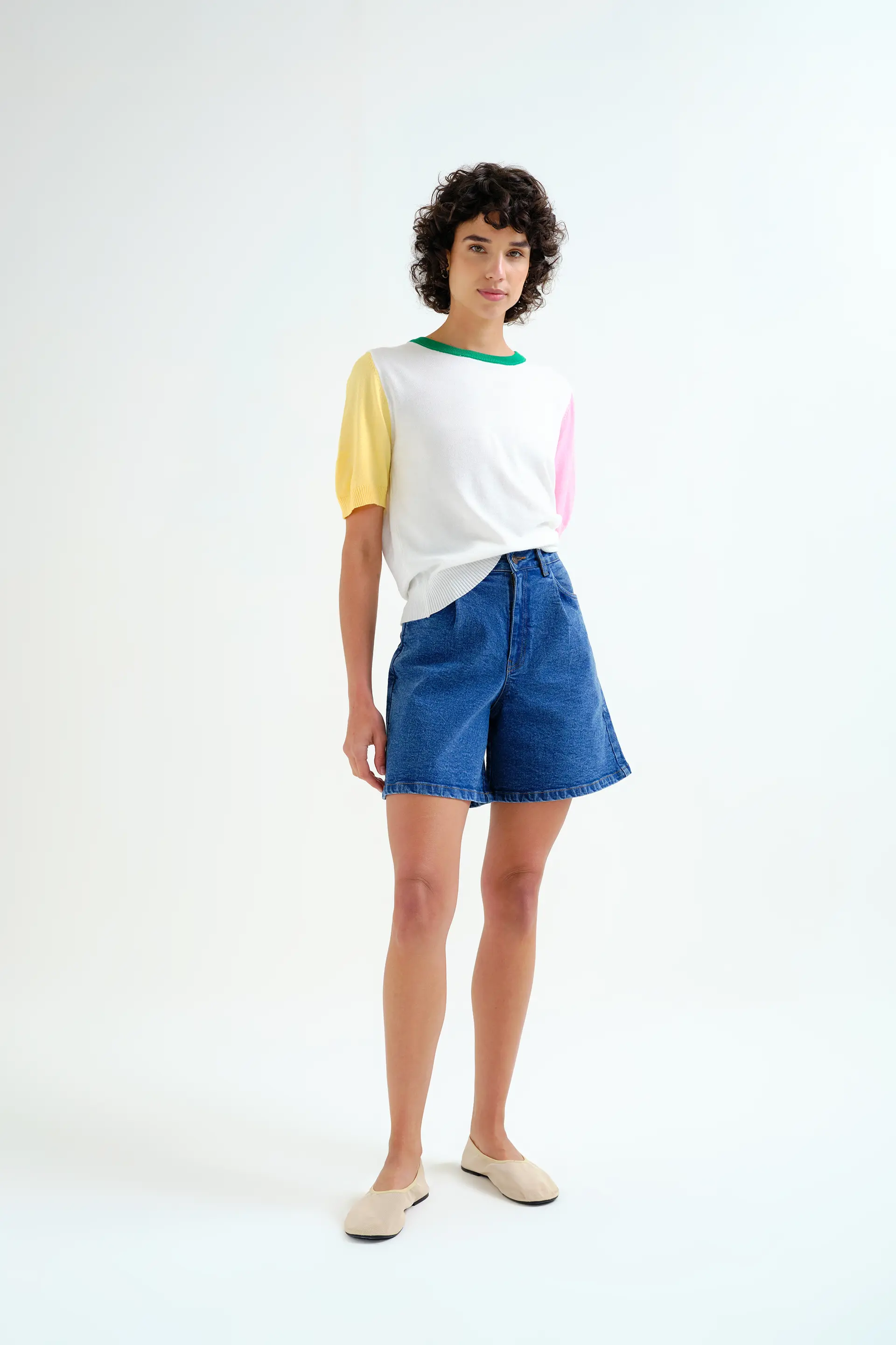 Shorts vaquero azul con detalle de ondas - Image 5