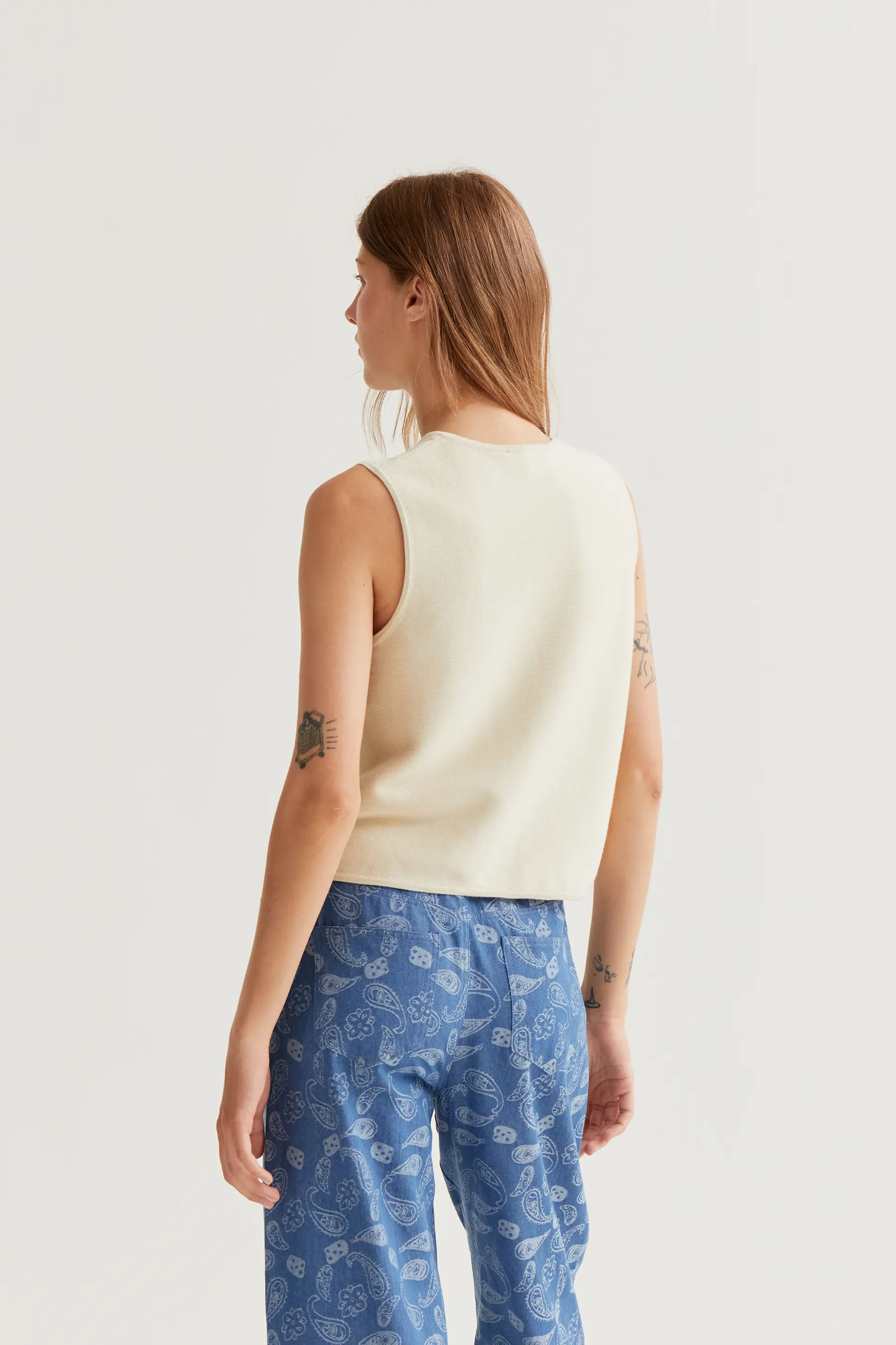 Top chaleco punto beige - Image 3