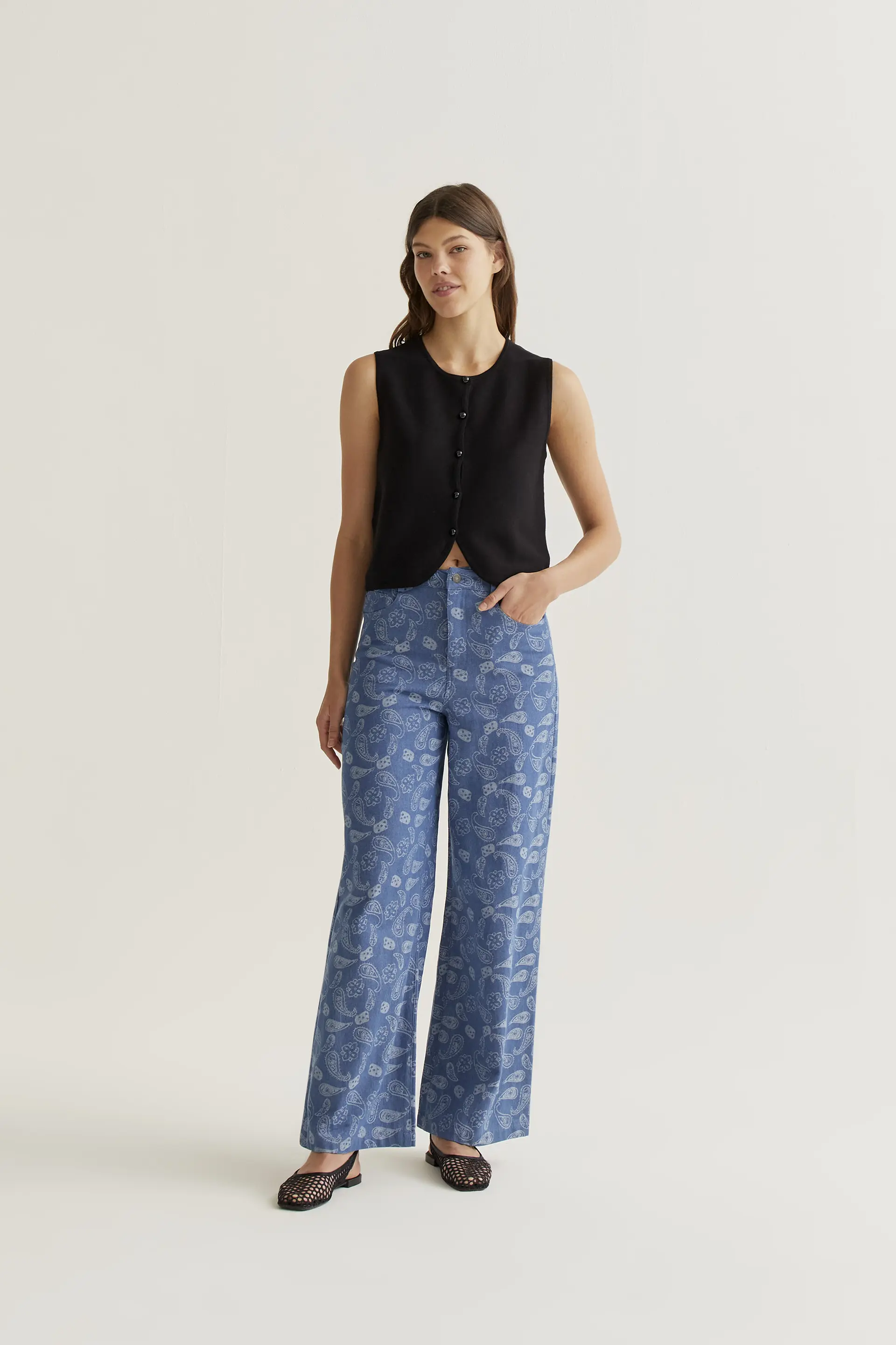 Top chaleco punto negro - Image 5