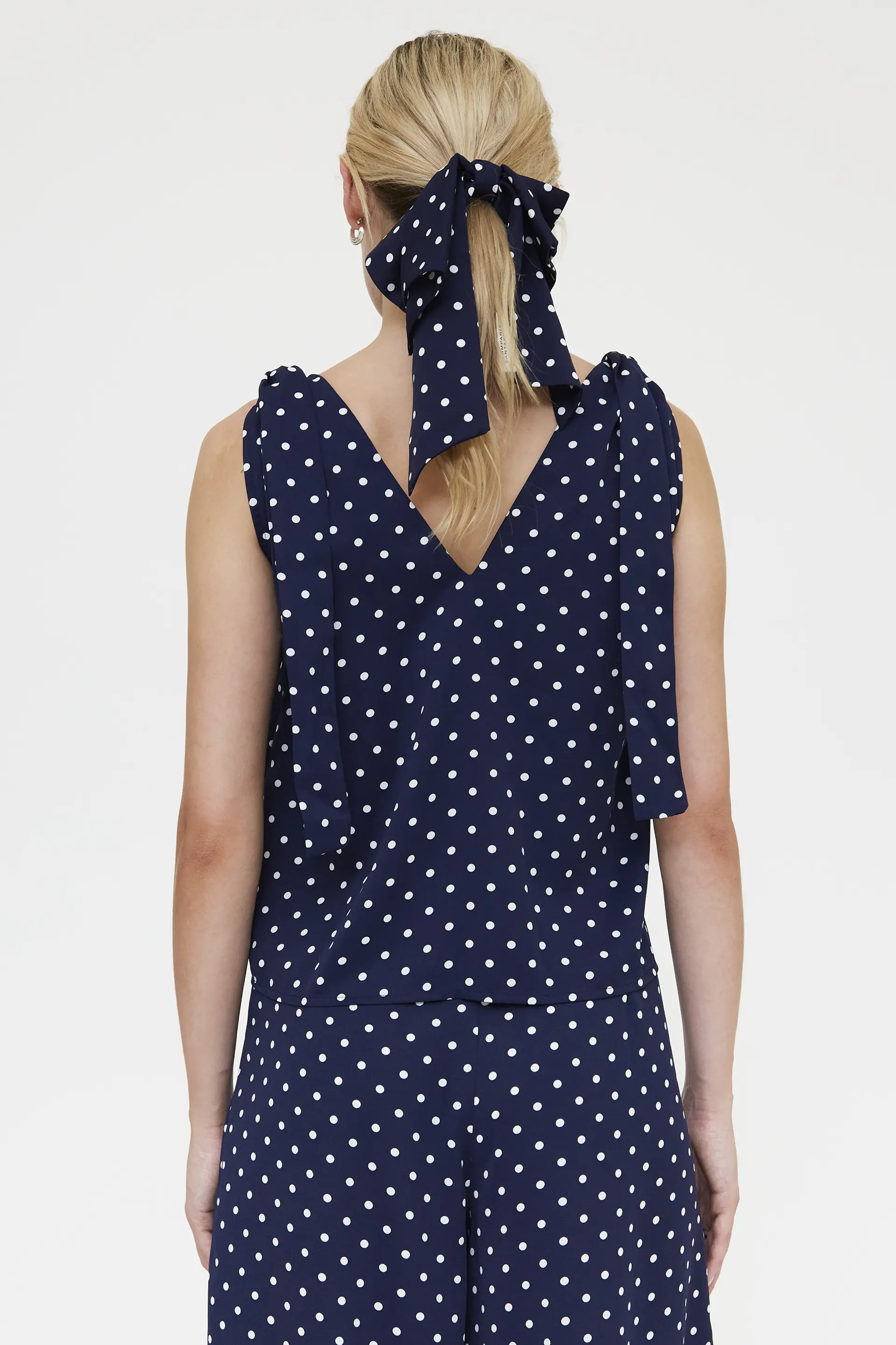 Top con estampado mini dots azul marino - Image 3