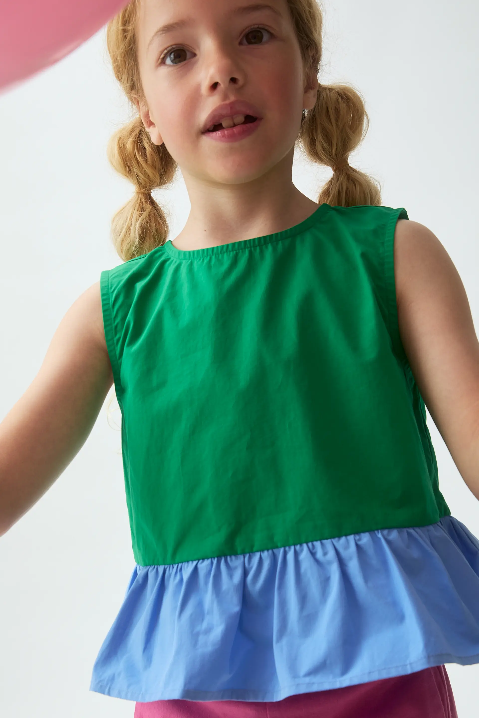 Top de niña 100% algodón bicolor verde y azul - Image 4
