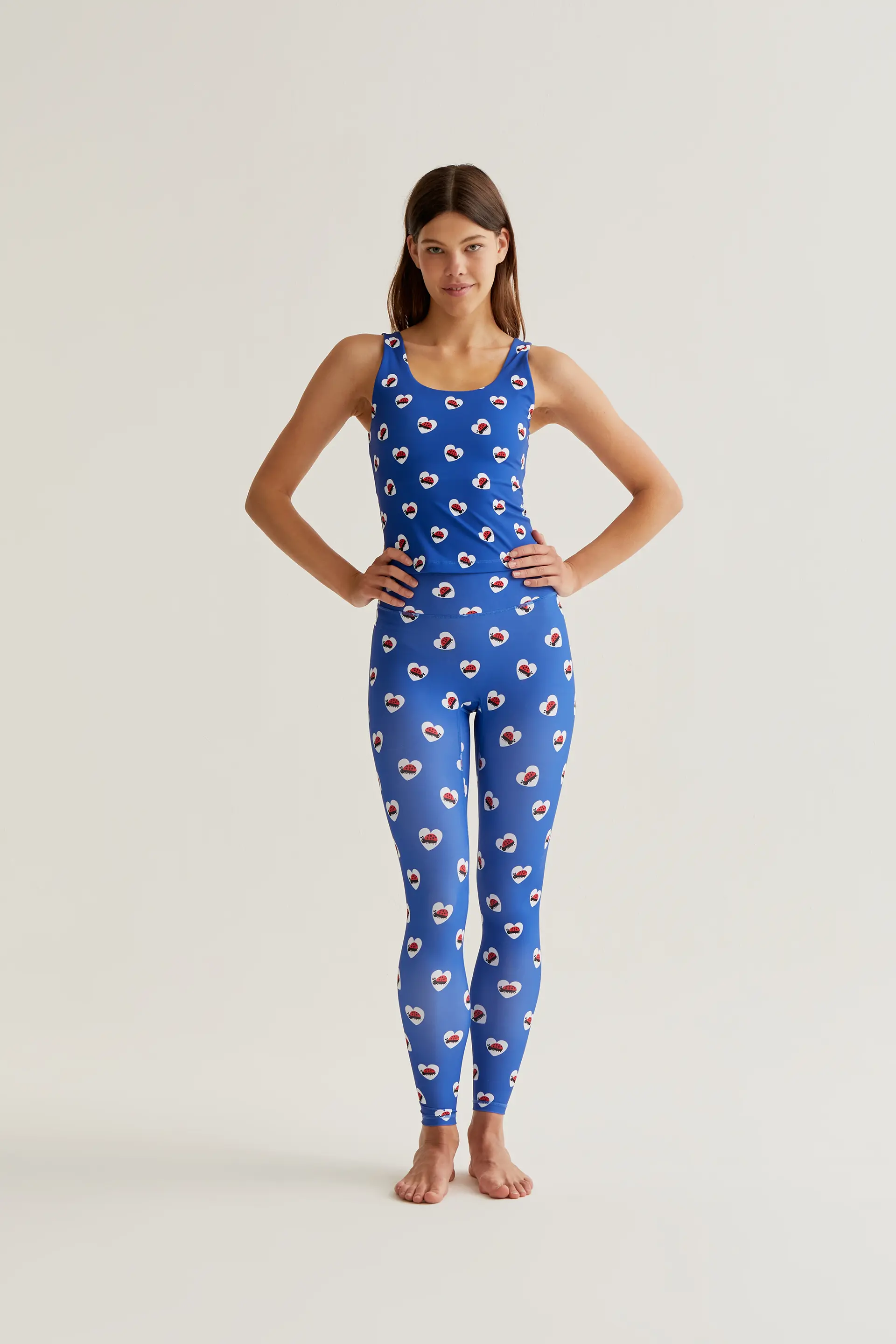 Top deportivo con estampado Coccinella - Image 5