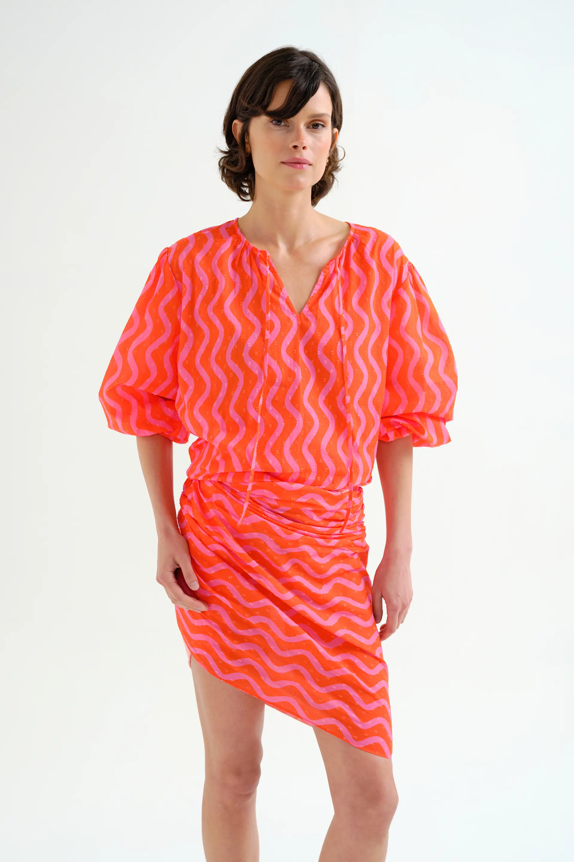 Top playero con estampado Wave Red & Pink