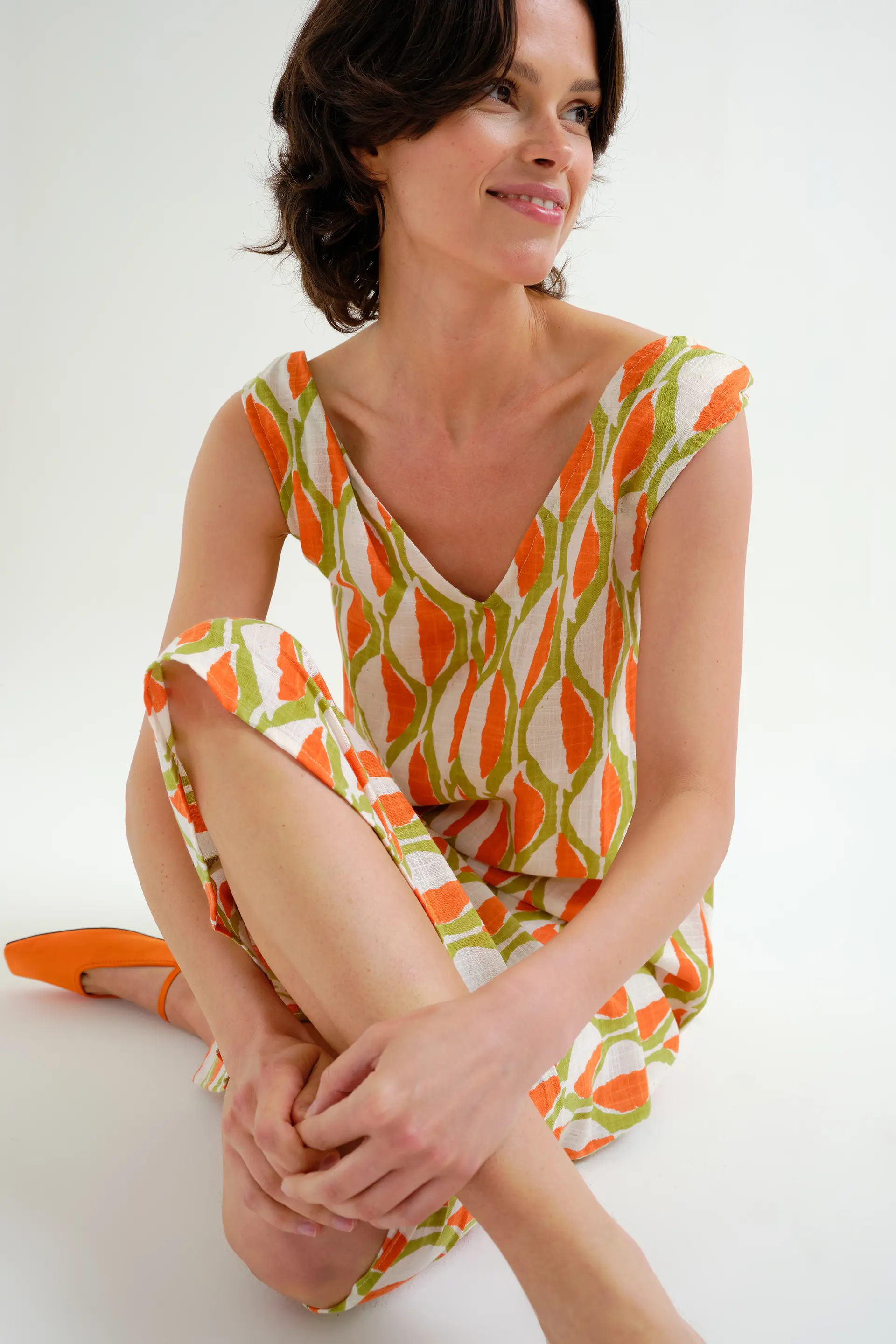 Vestido corto con estampado Aloe - Image 5
