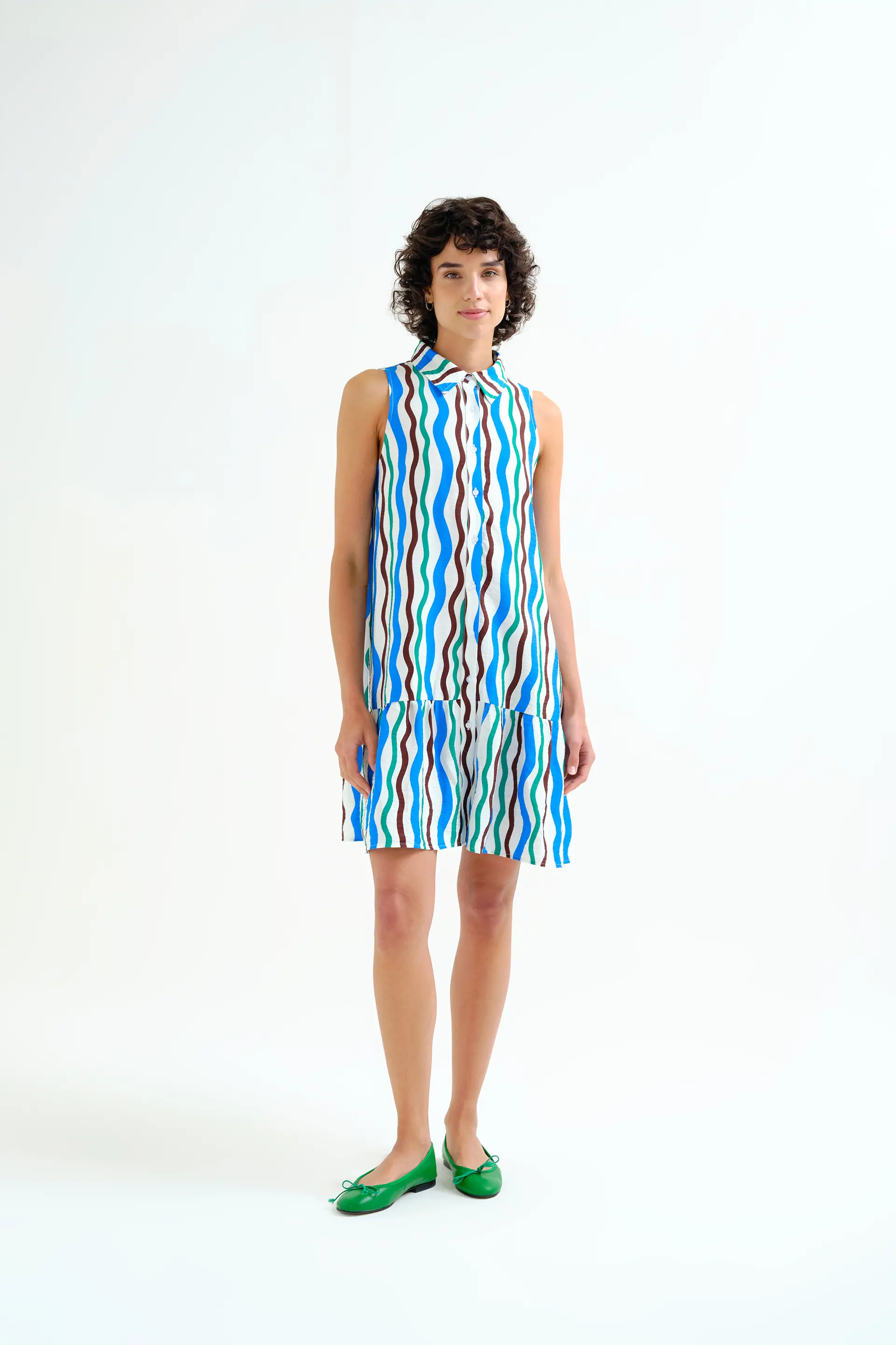 Vestido corto con estampado Sea & Mountain - Image 5