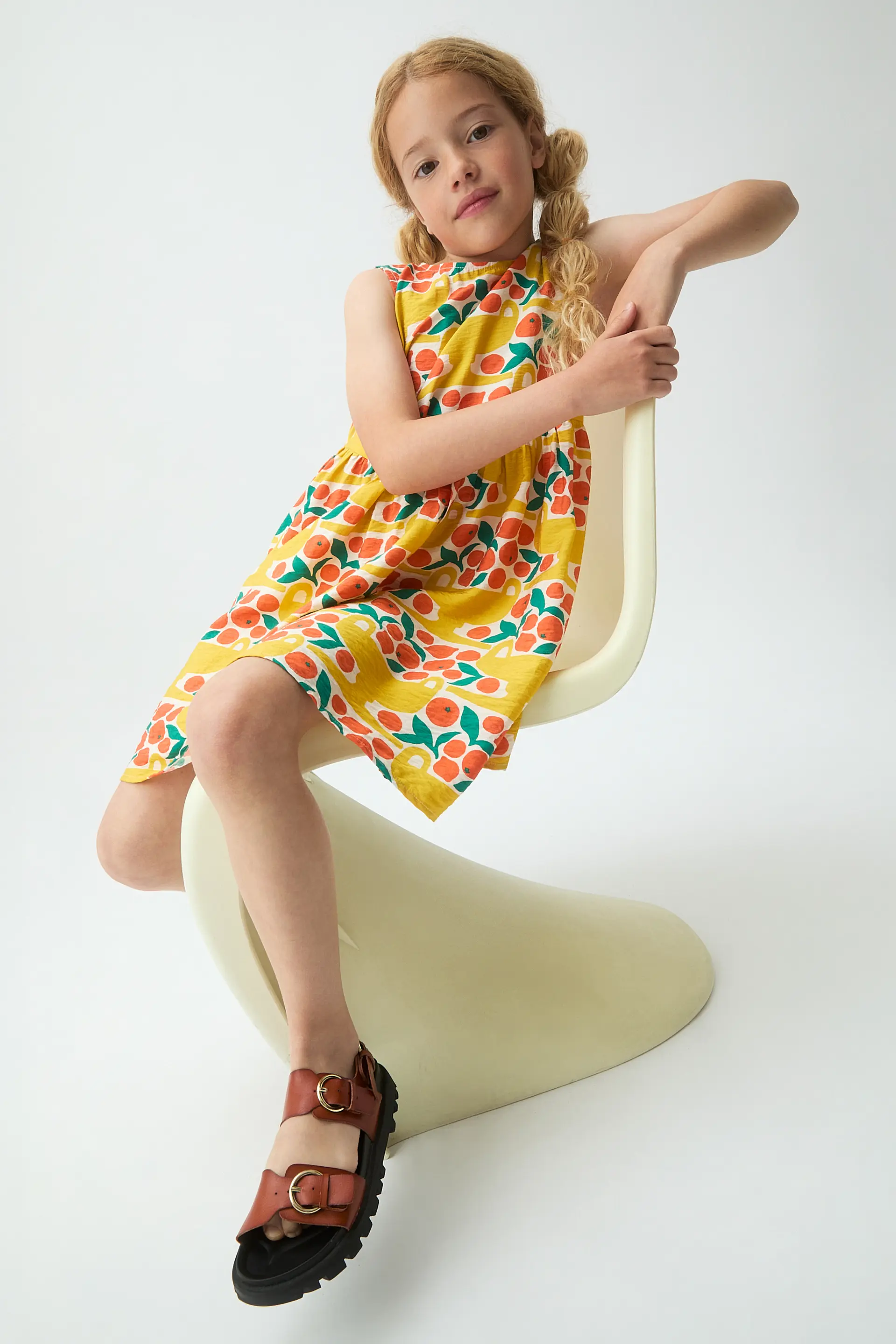 Vestido corto de niña con estampado Citrus - Image 4