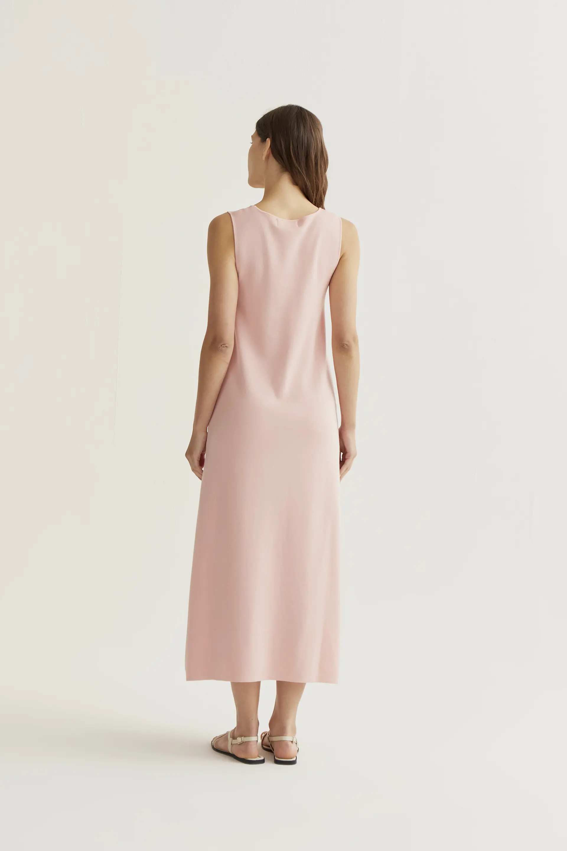Vestido largo de punto rosa - Image 3