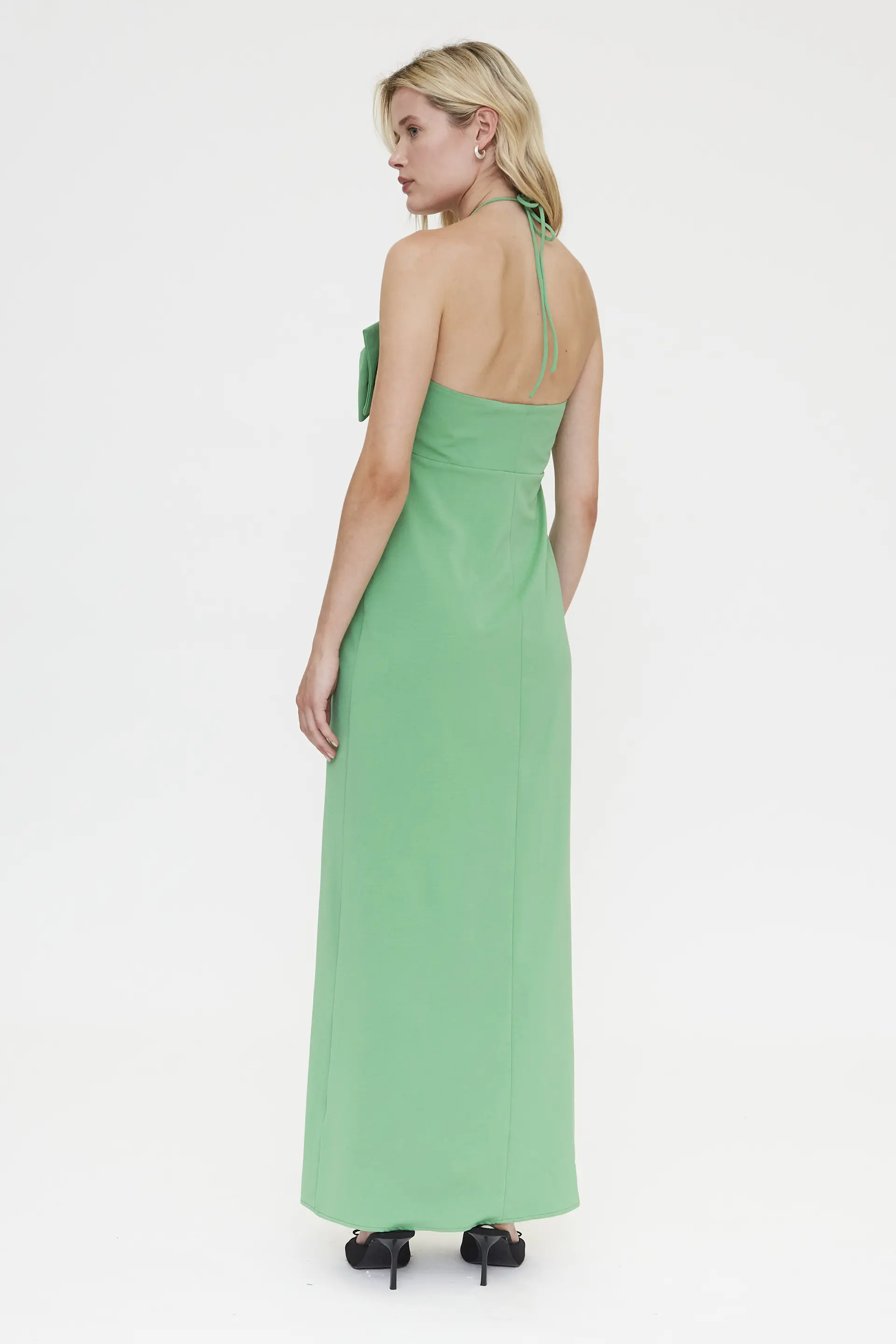 Vestido largo verde con detalle lazado - Image 3